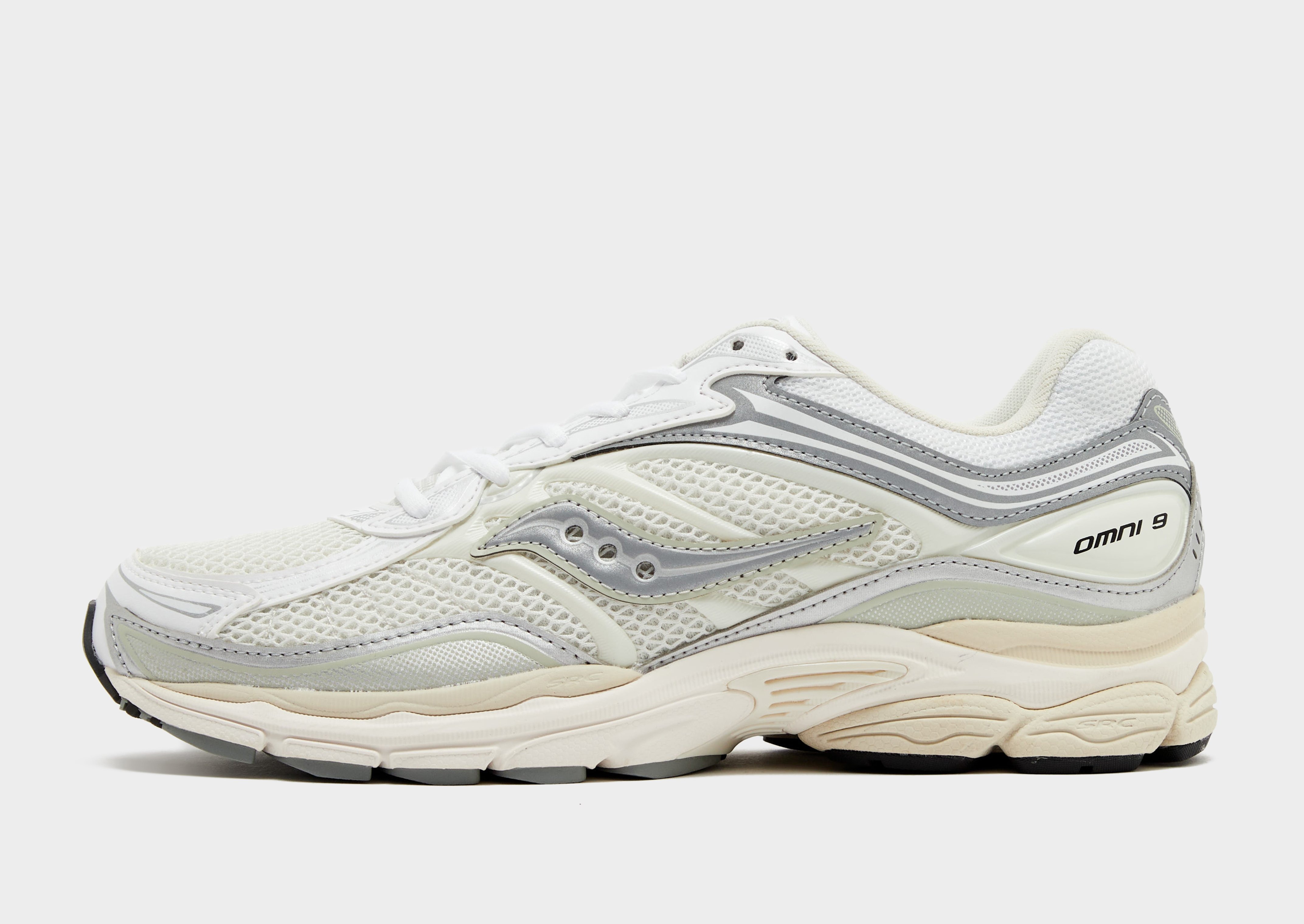 White Saucony ProGrid Omni 9 | JD Sports UK