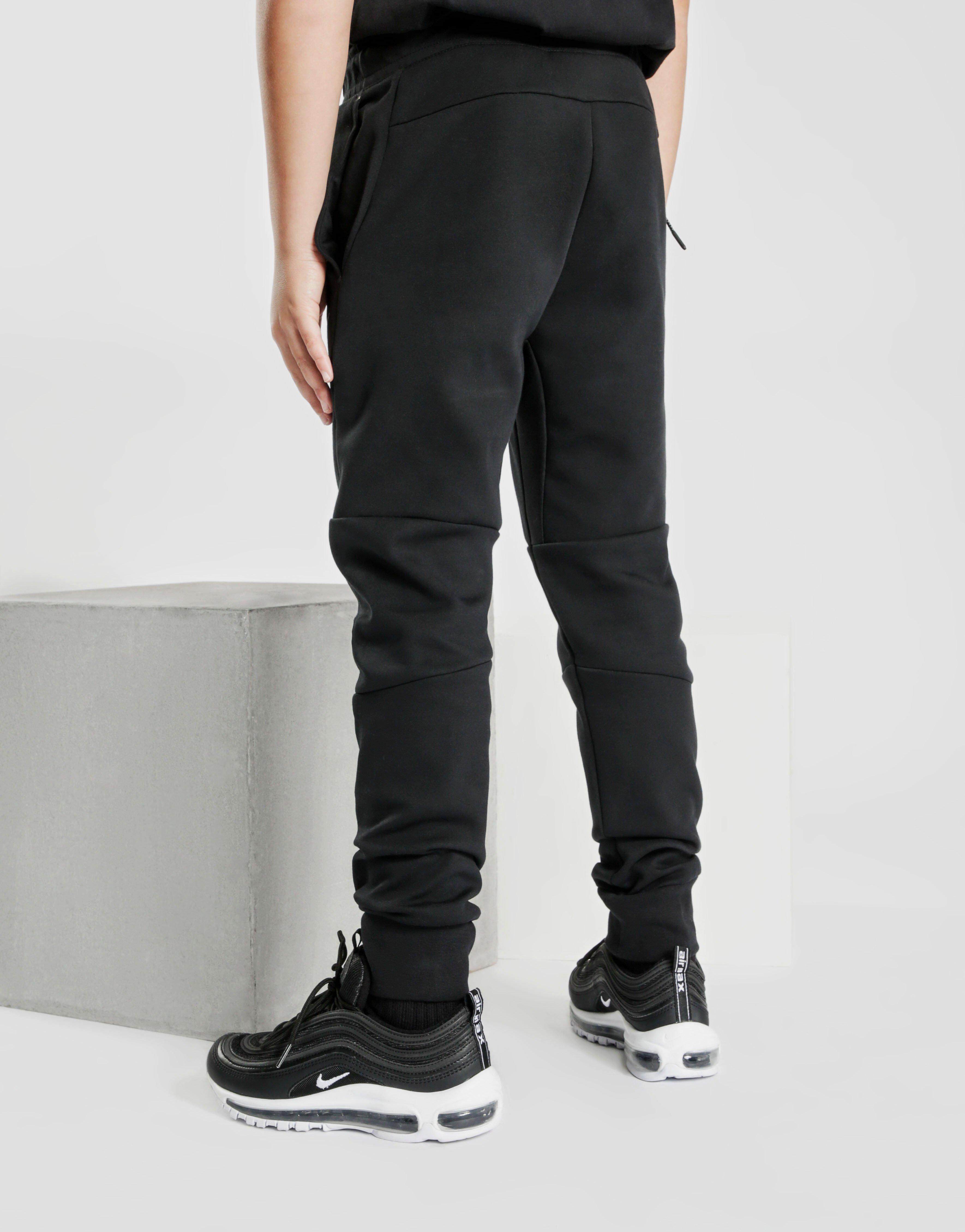 tech fleece trousers