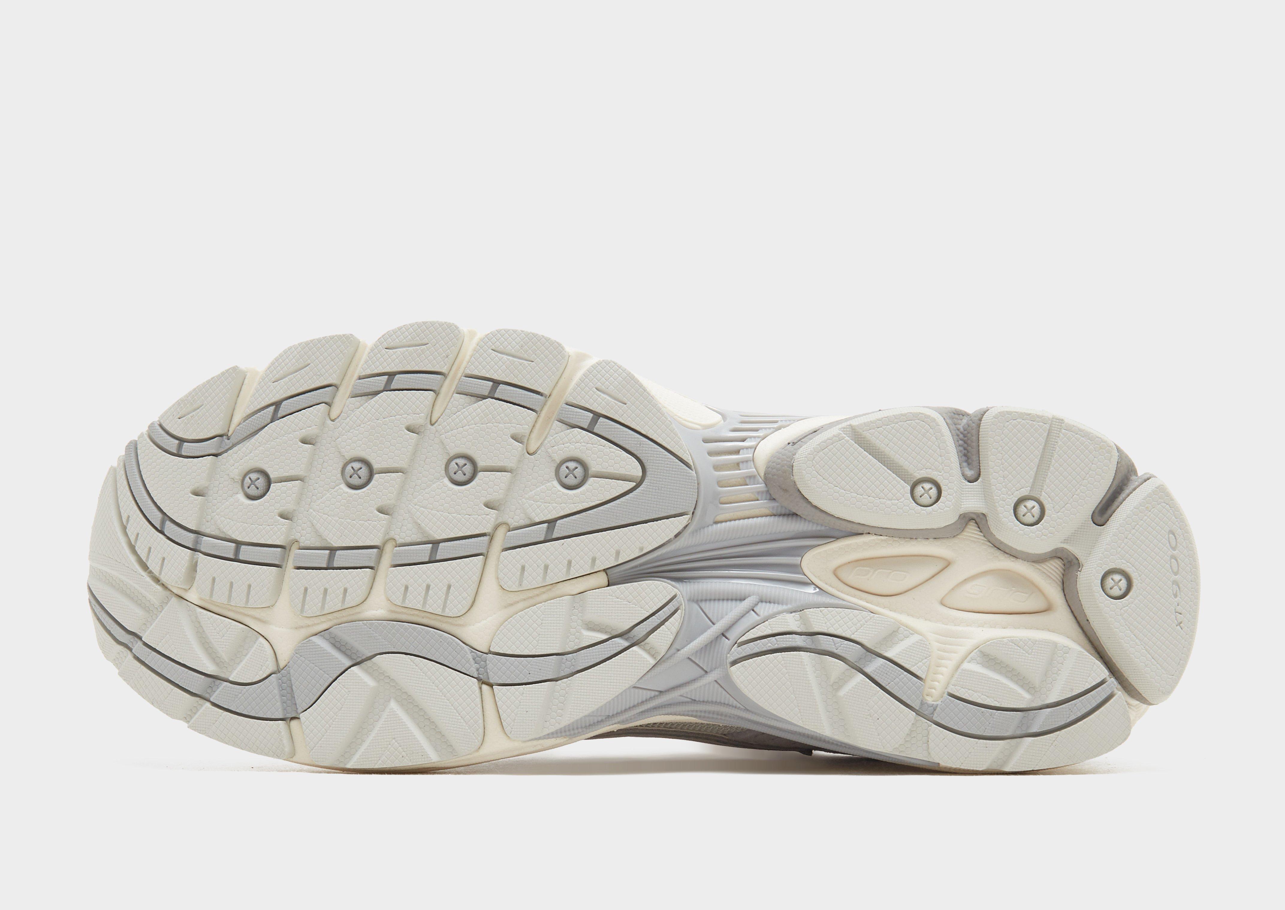 Saucony Omni 9 Suede