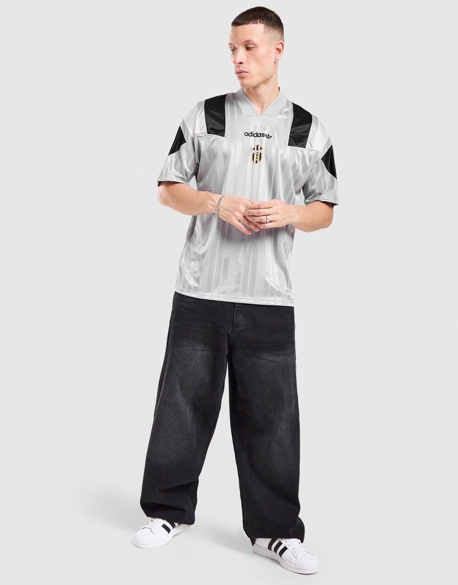 adidas Juventus Turin EQT Jersey