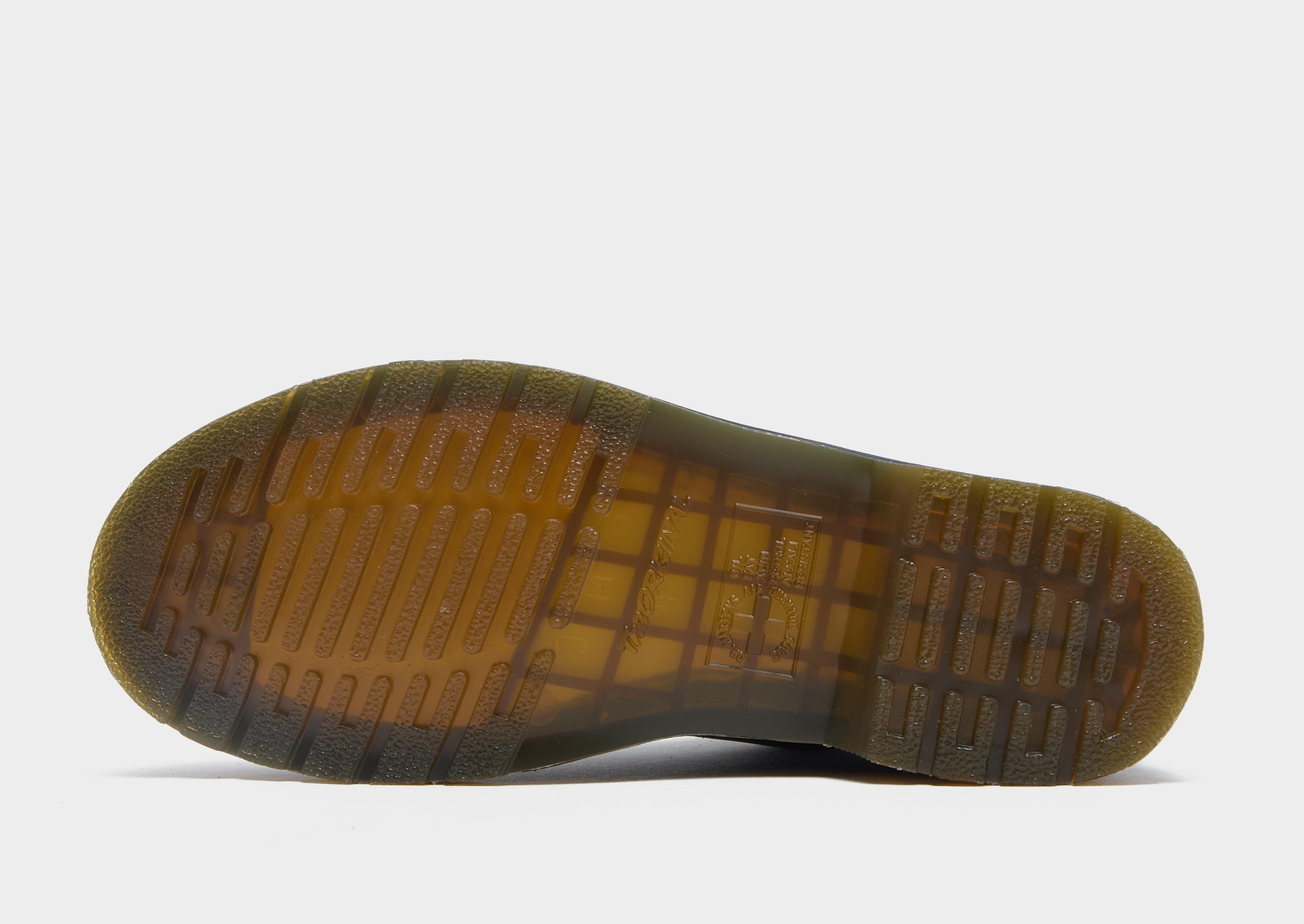 Dr. Martens 101 6 Eye Boots