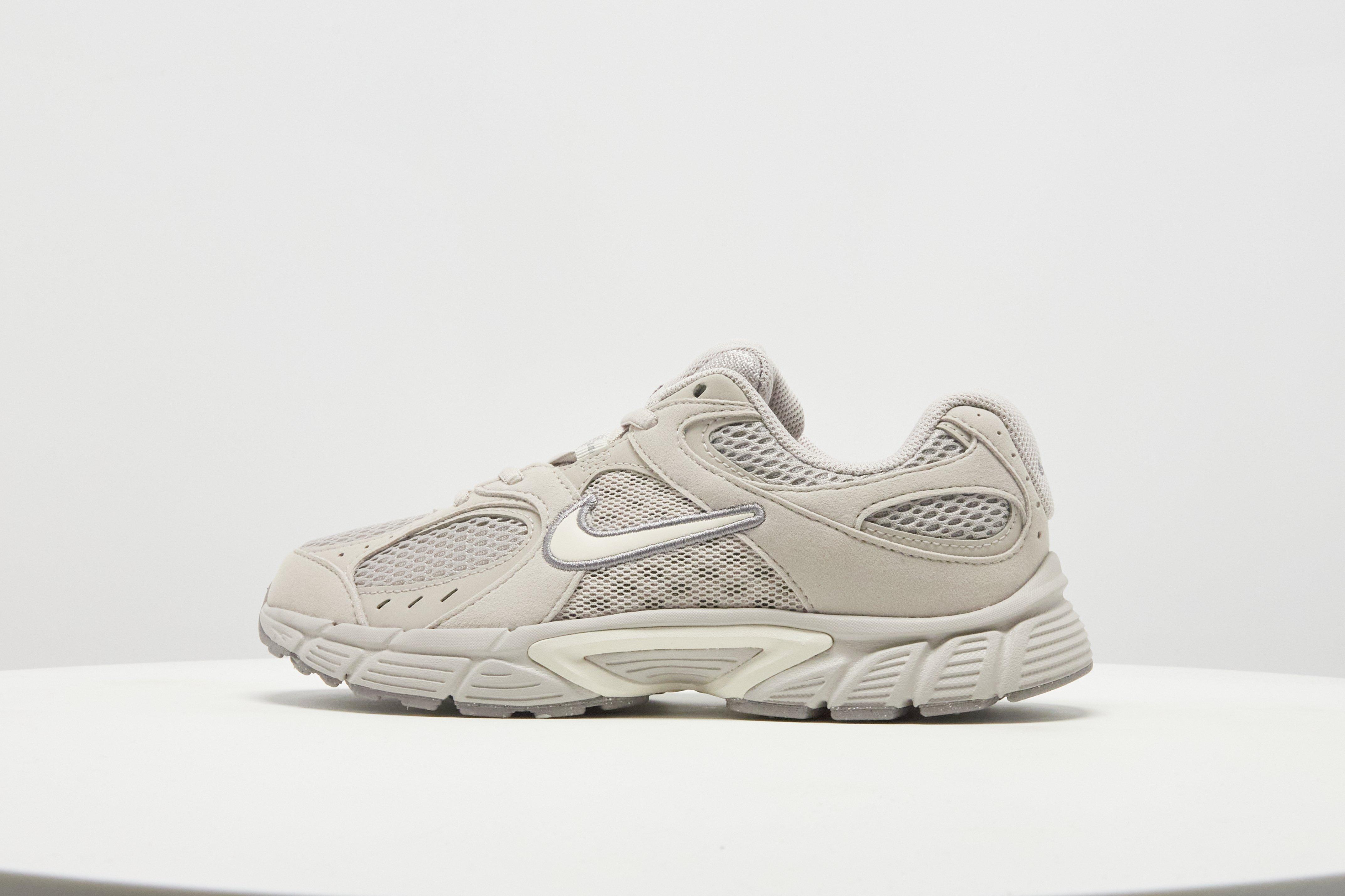 Nike V5 RNR Junior