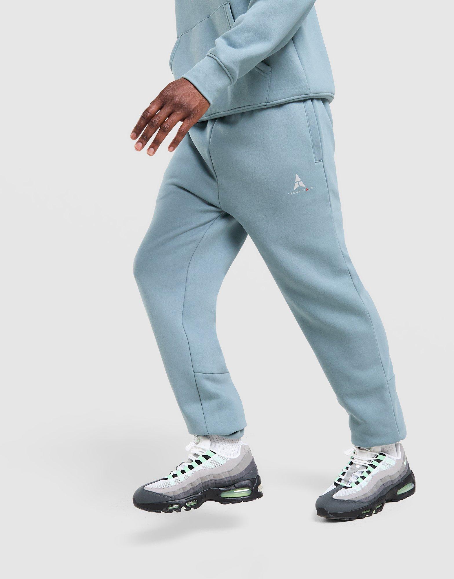 Technicals Jogging Hail