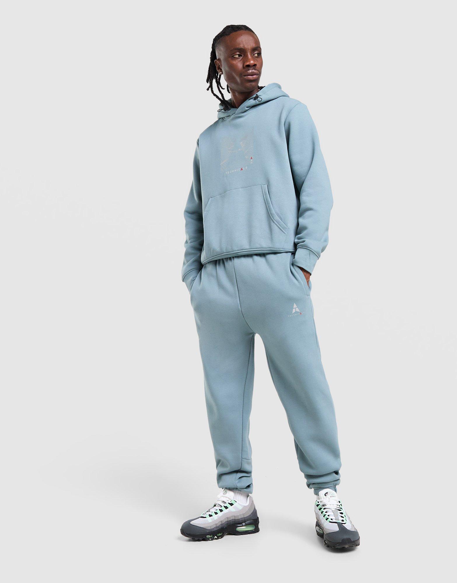Technicals Jogging Hail