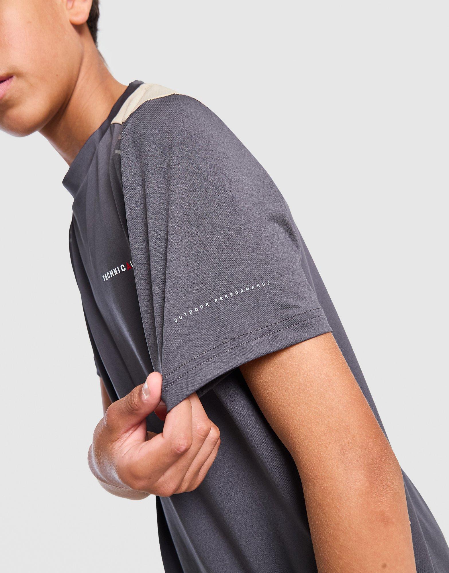 Technicals Become T-Shirt Junior