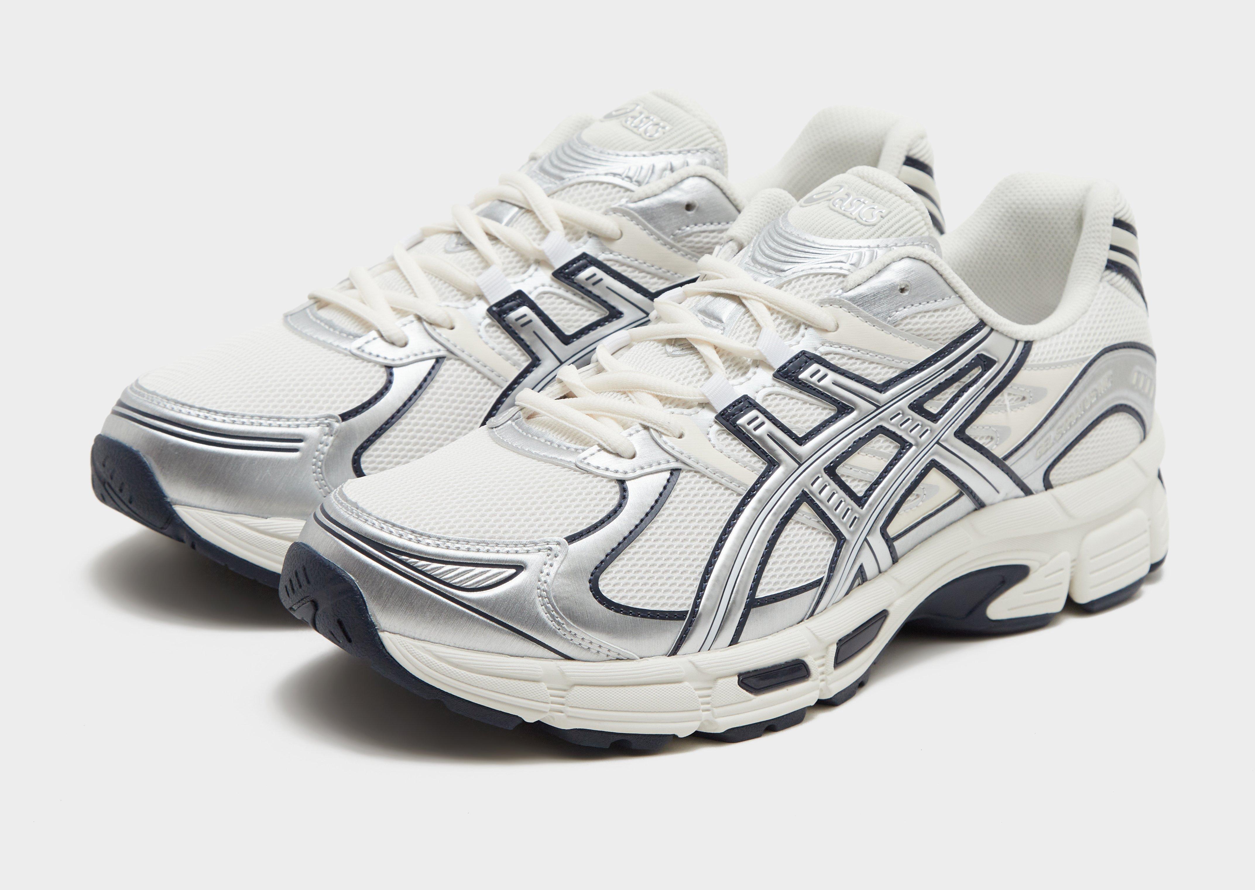 ASICS GEL-STRATUS MC
