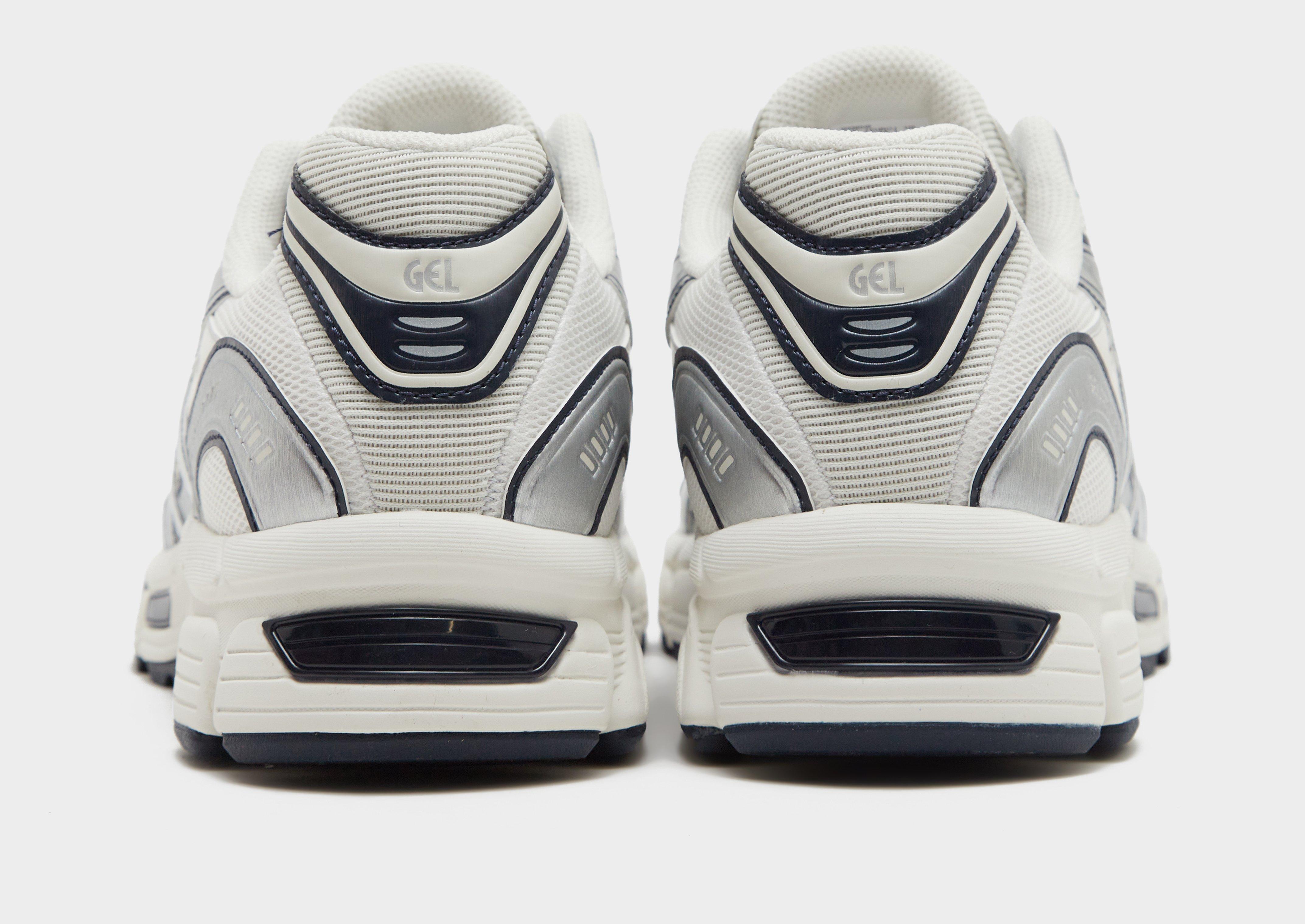 ASICS GEL-STRATUS MC