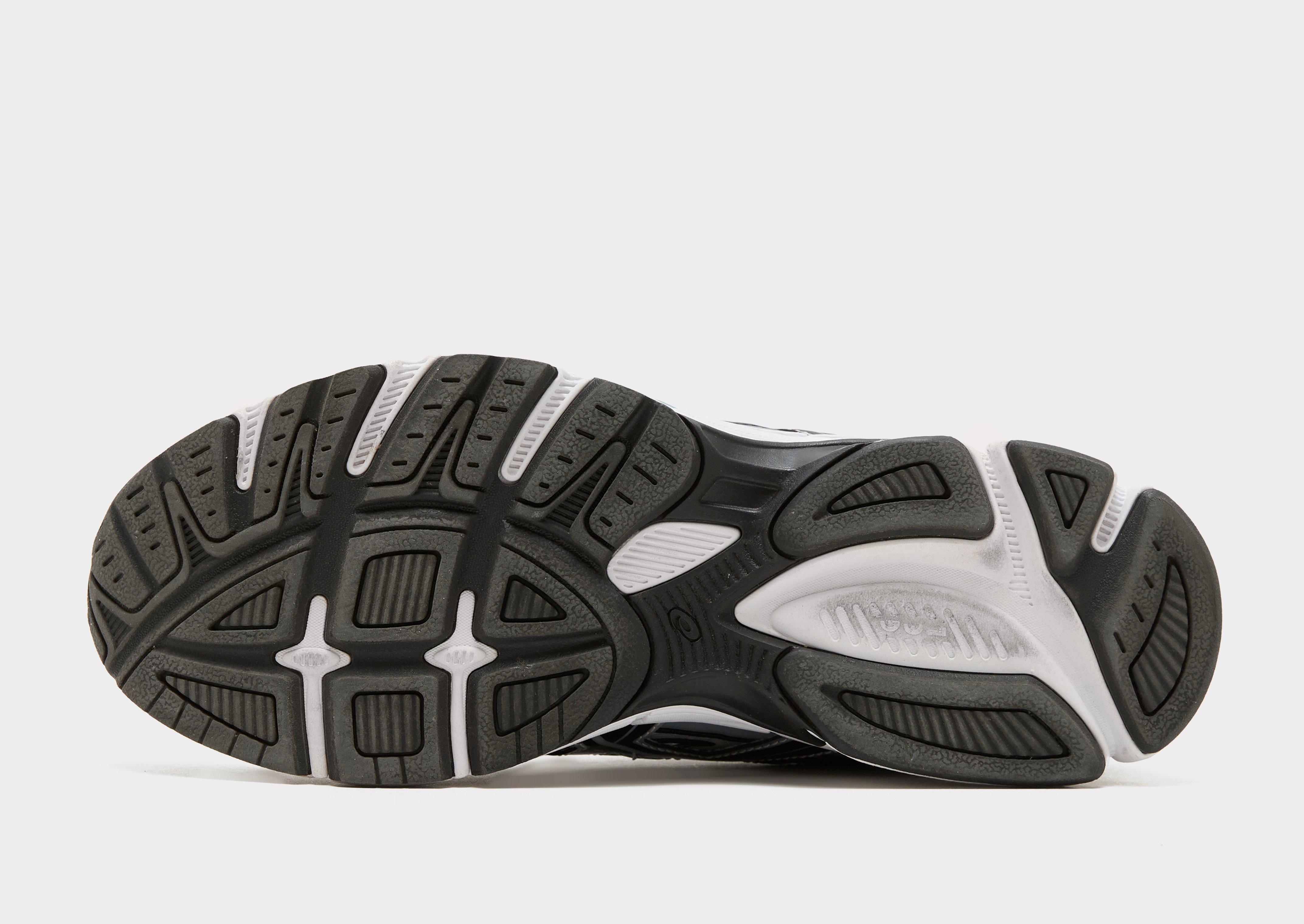 ASICS GEL-STRATUS MC