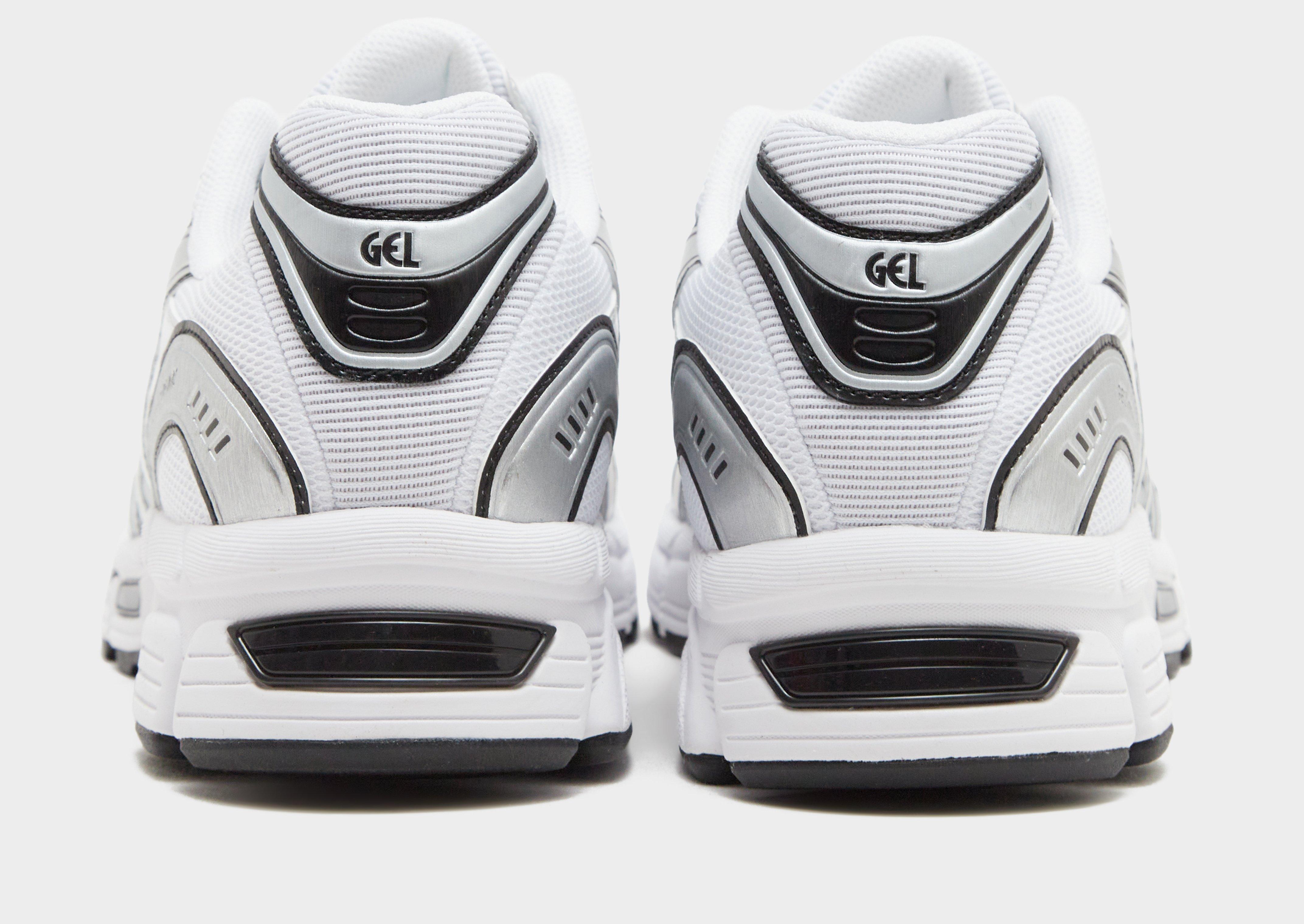 ASICS GEL-STRATUS MC