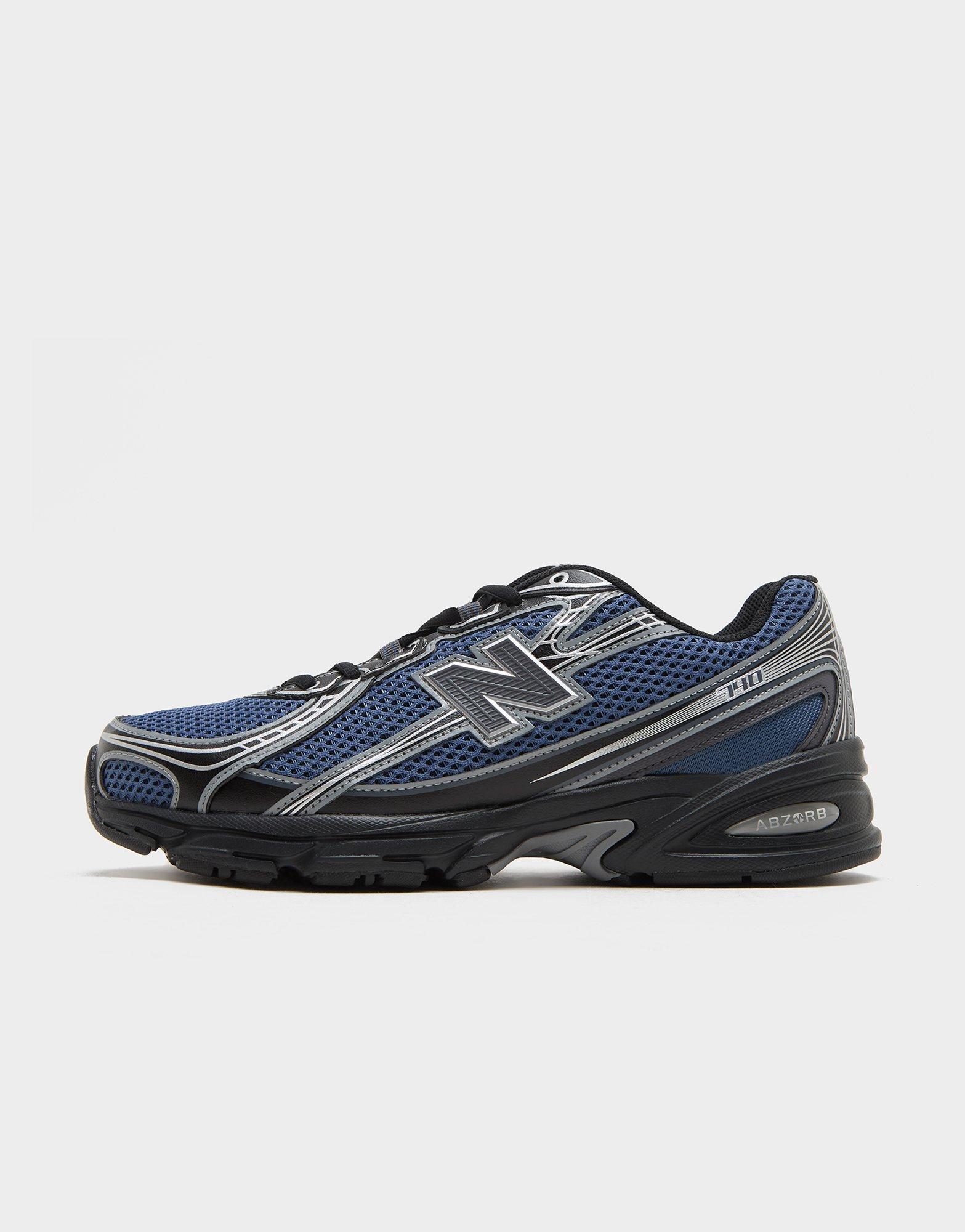 New Balance 740
