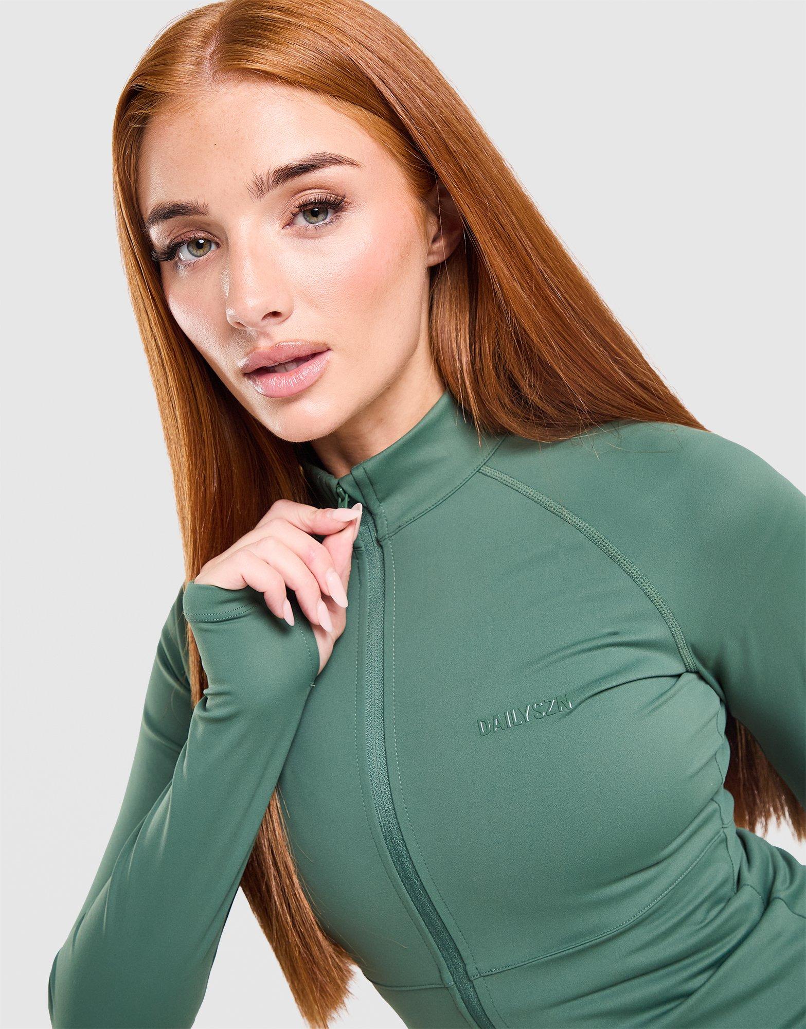 DAILYSZN Sculpt Full Zip Fitted Top