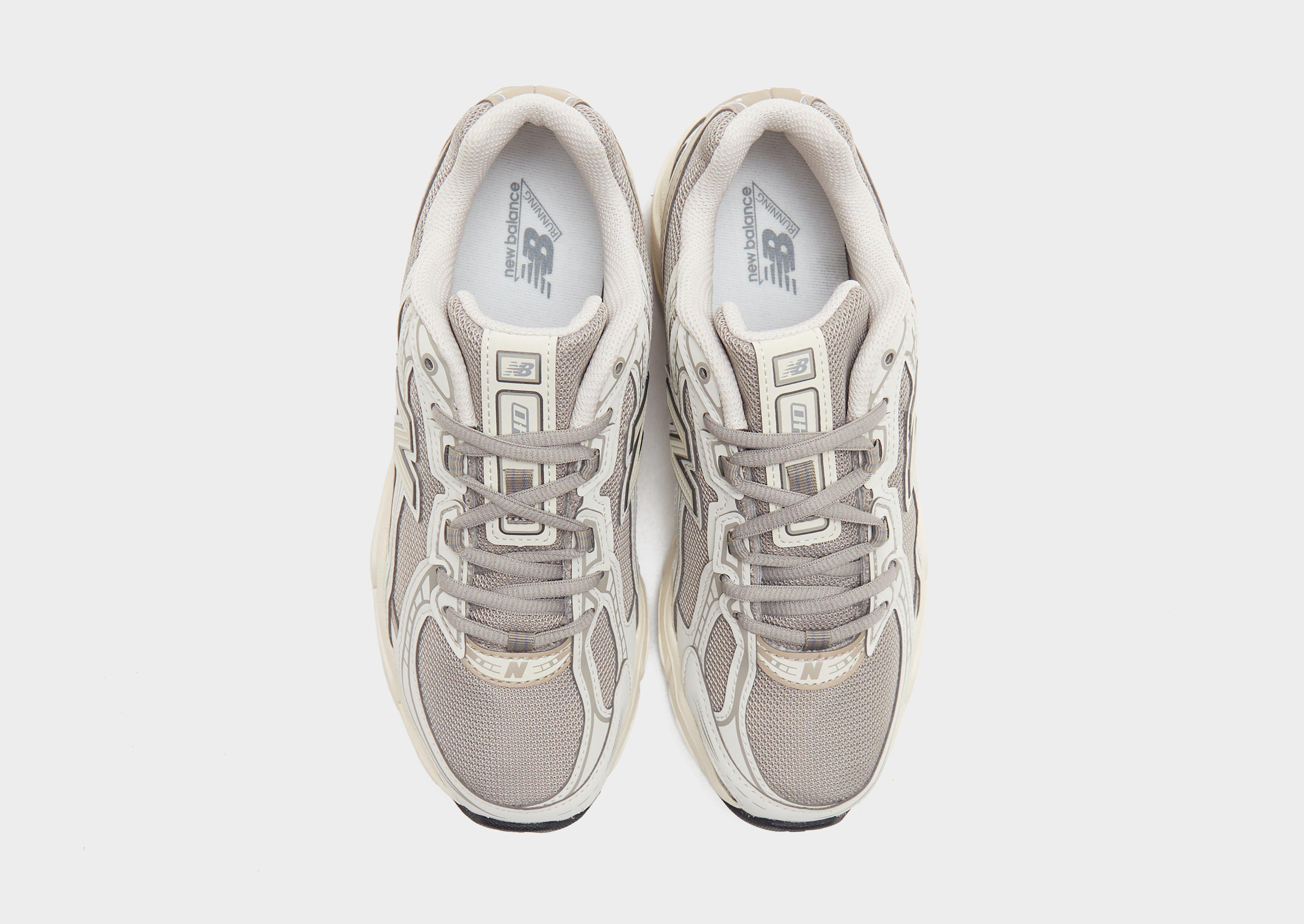 New Balance 740 Junior