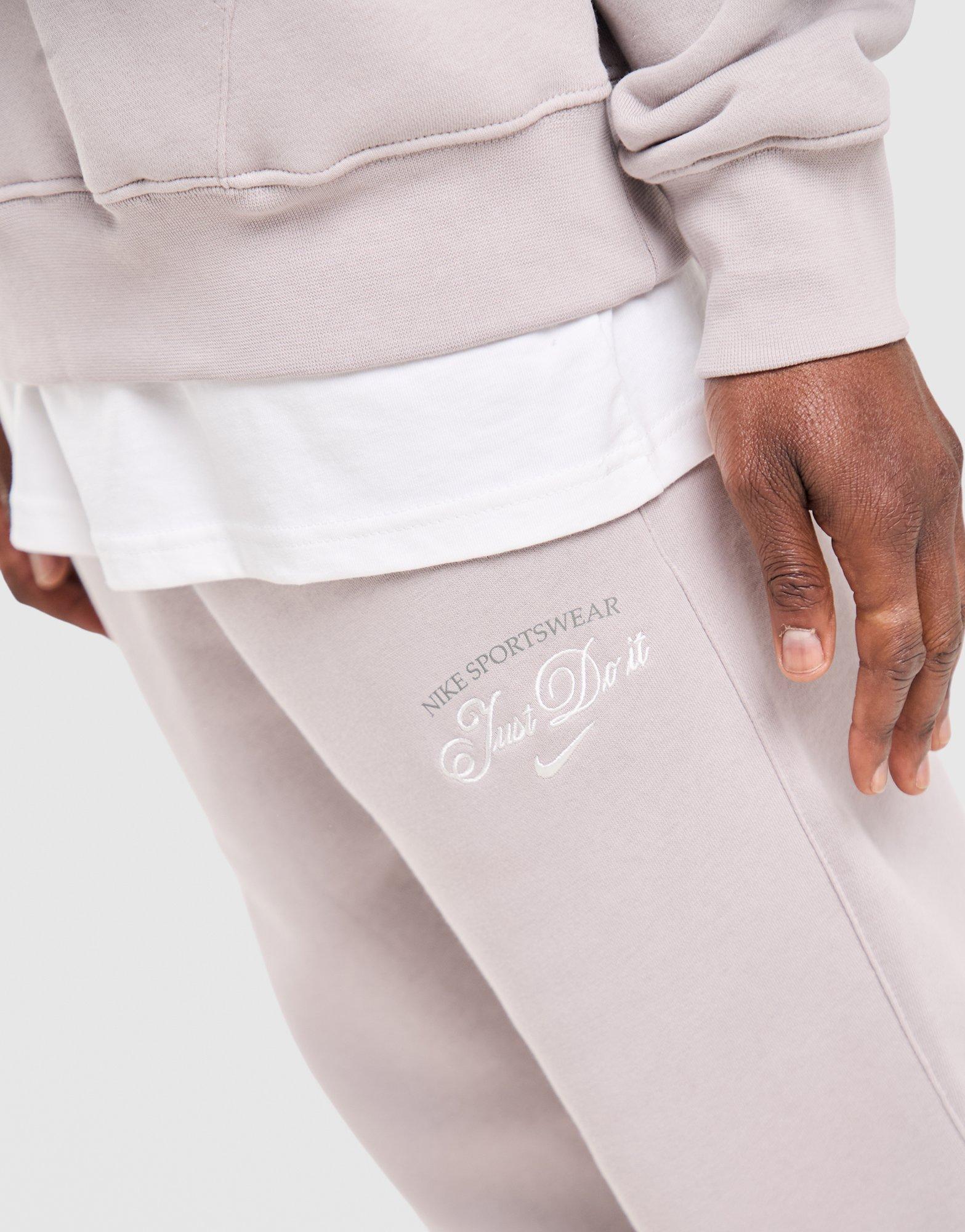 Nike Varsity Joggers