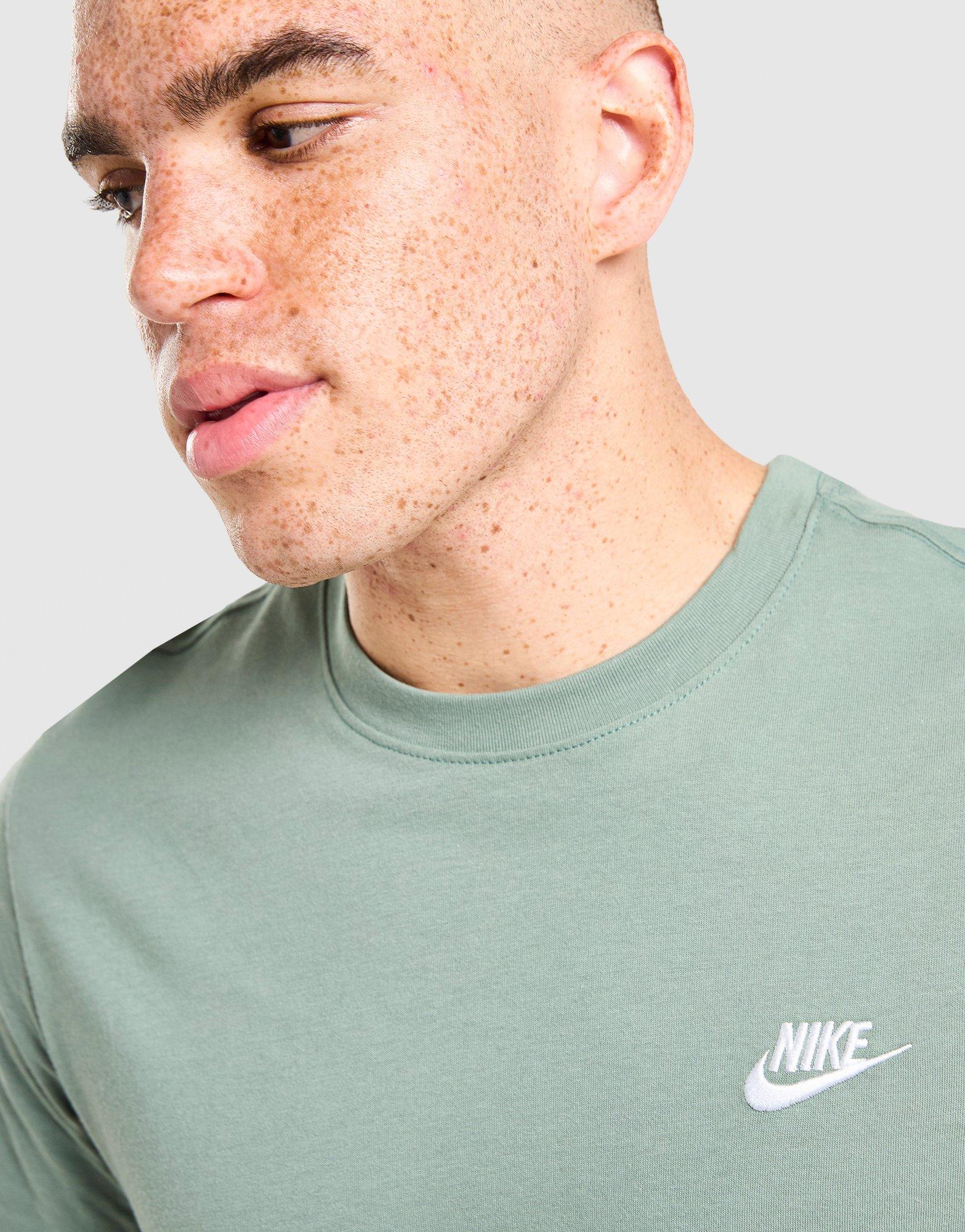 Nike Camiseta Core