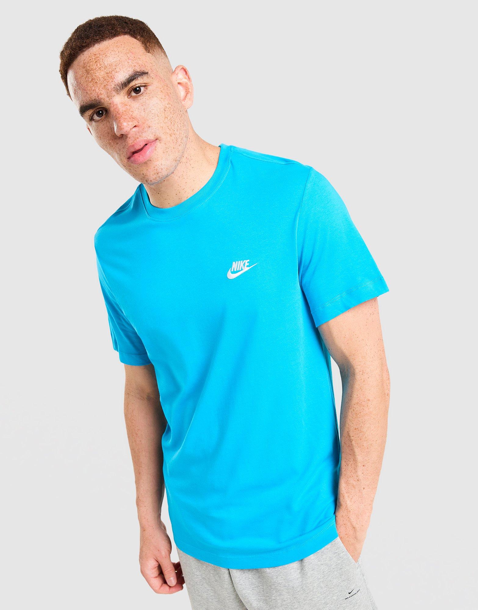 Nike Camiseta Core