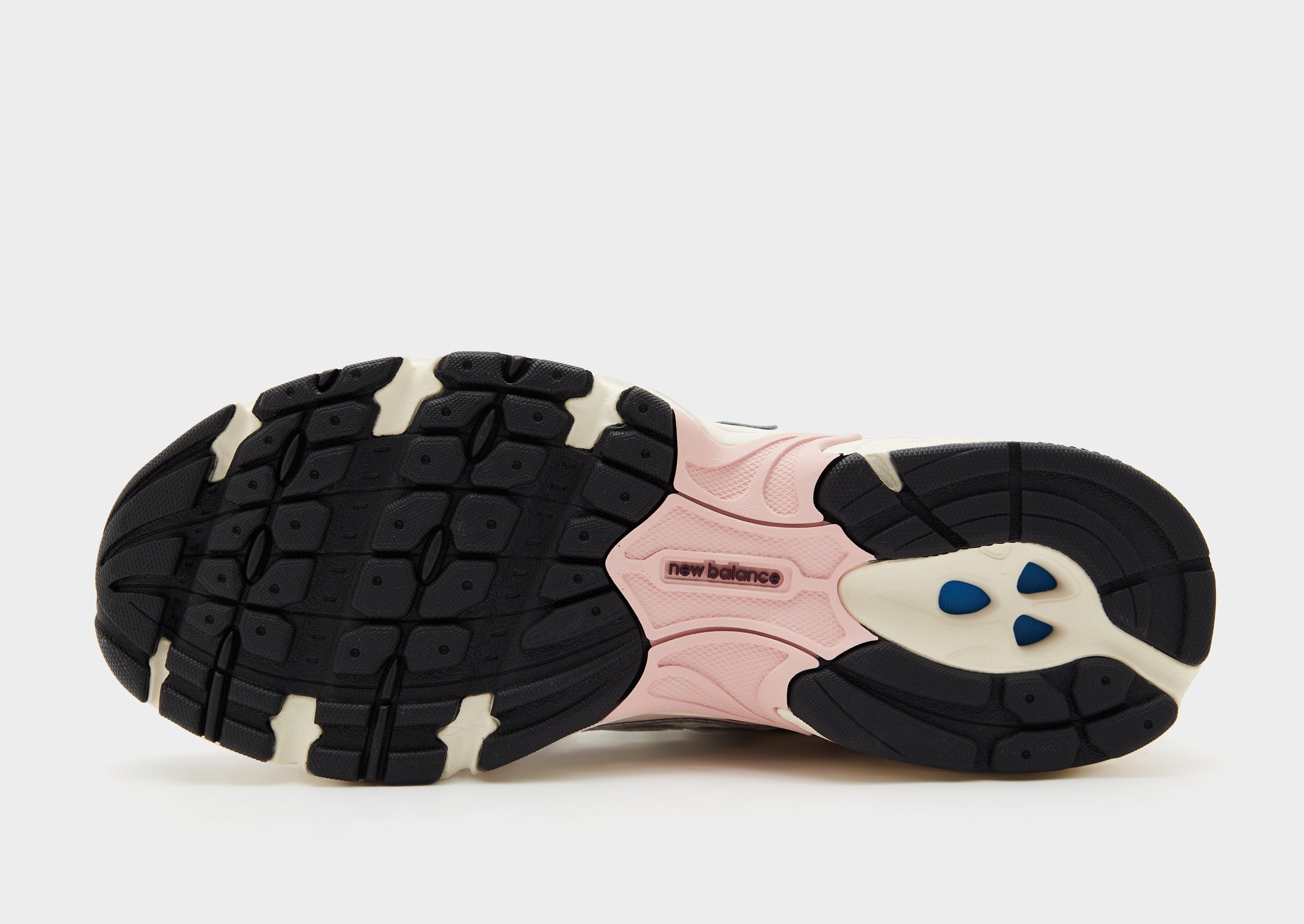 New Balance 740 Femme