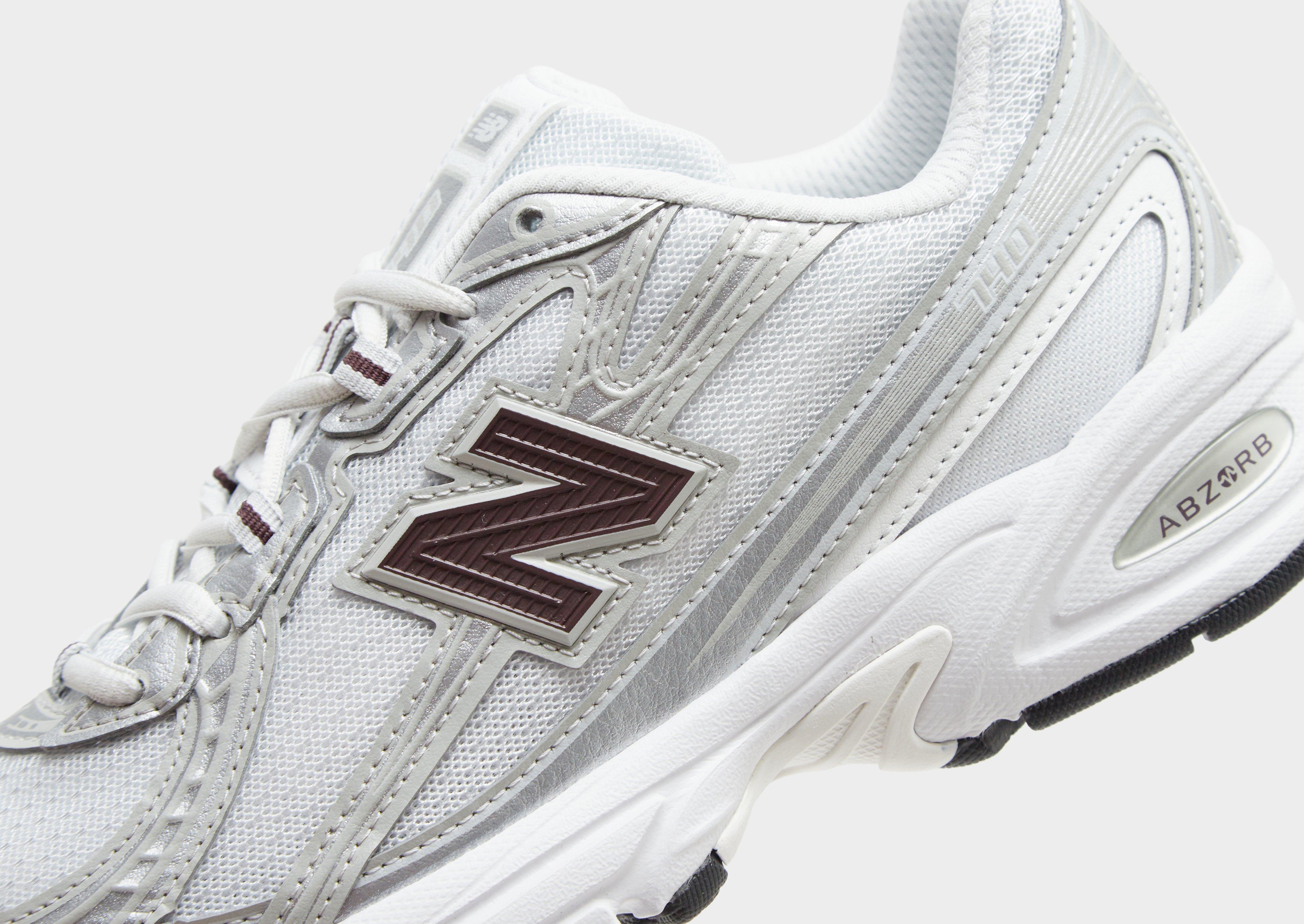 New Balance 740 Women's
