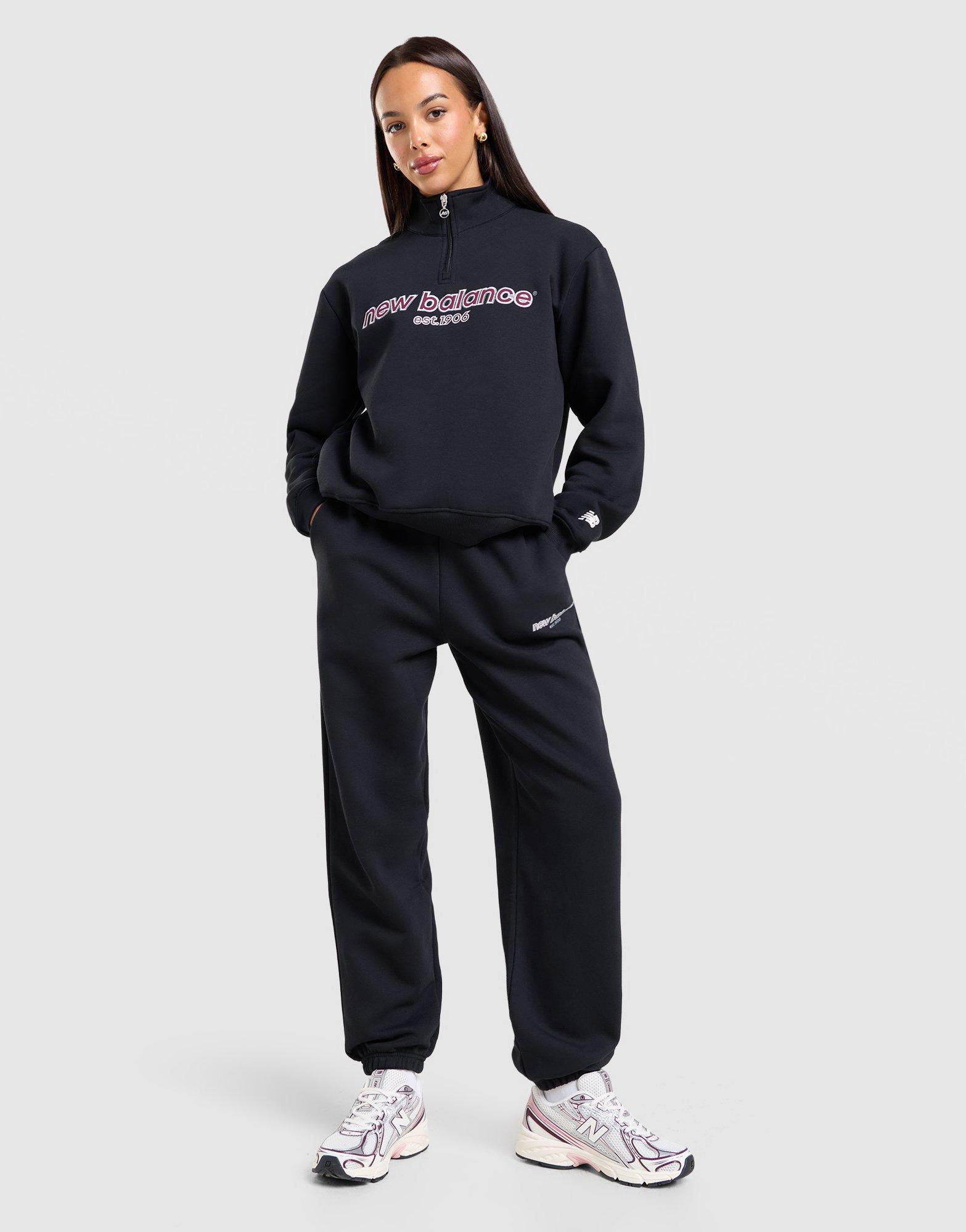 New Balance Collegiate Cropped 1/4 Zip Sweatshirt