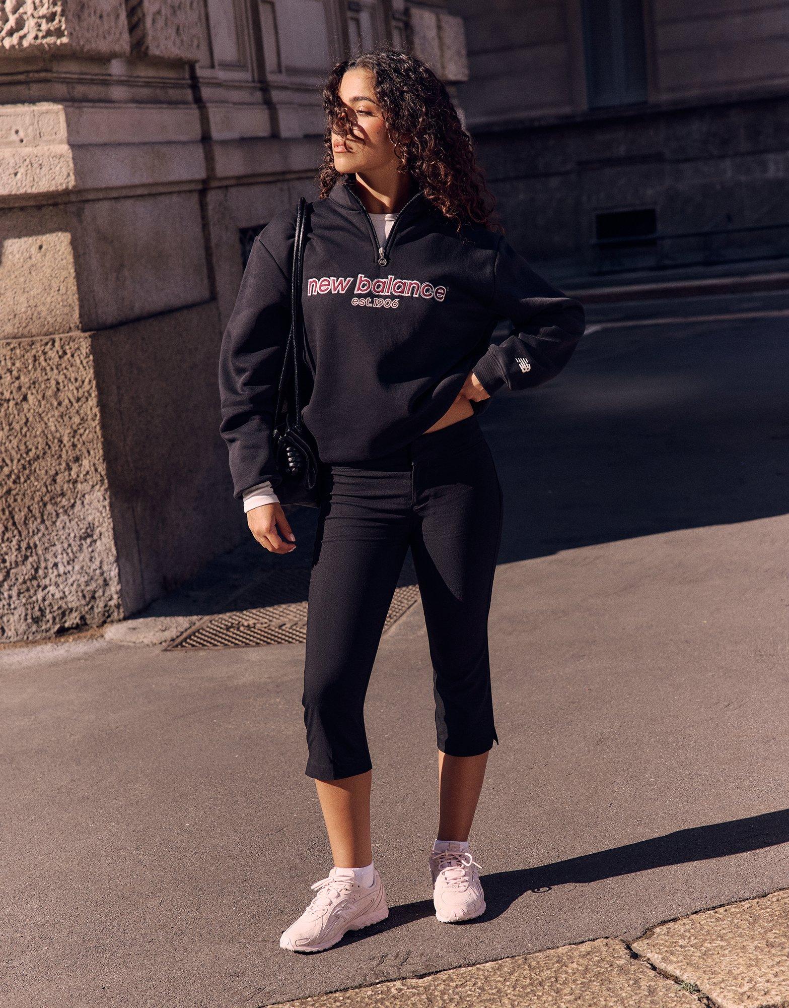 New Balance Collegiate Cropped 1/4 Zip Sweatshirt