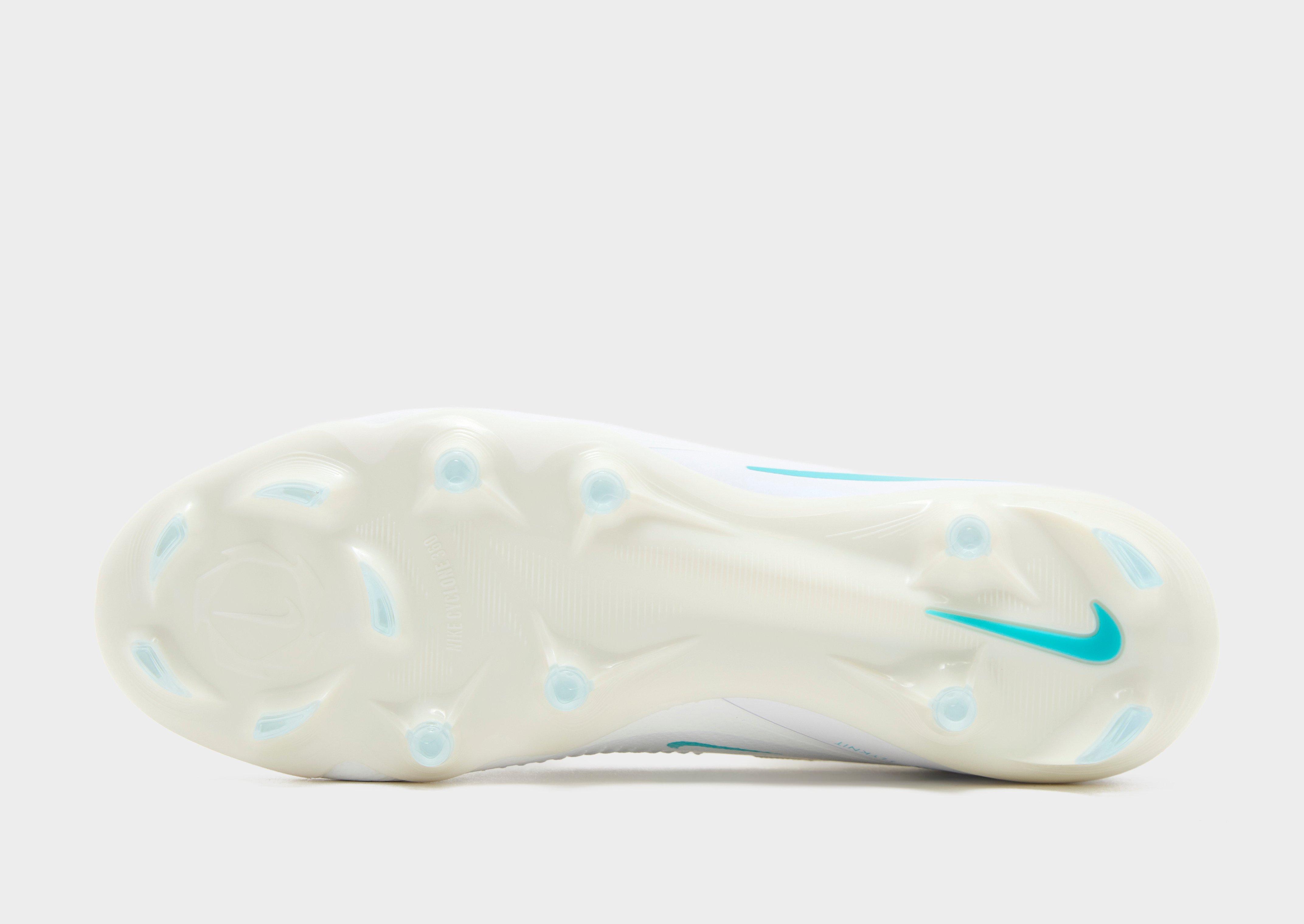 Nike Chaussures de football Phantom 6 Low Pro FG
