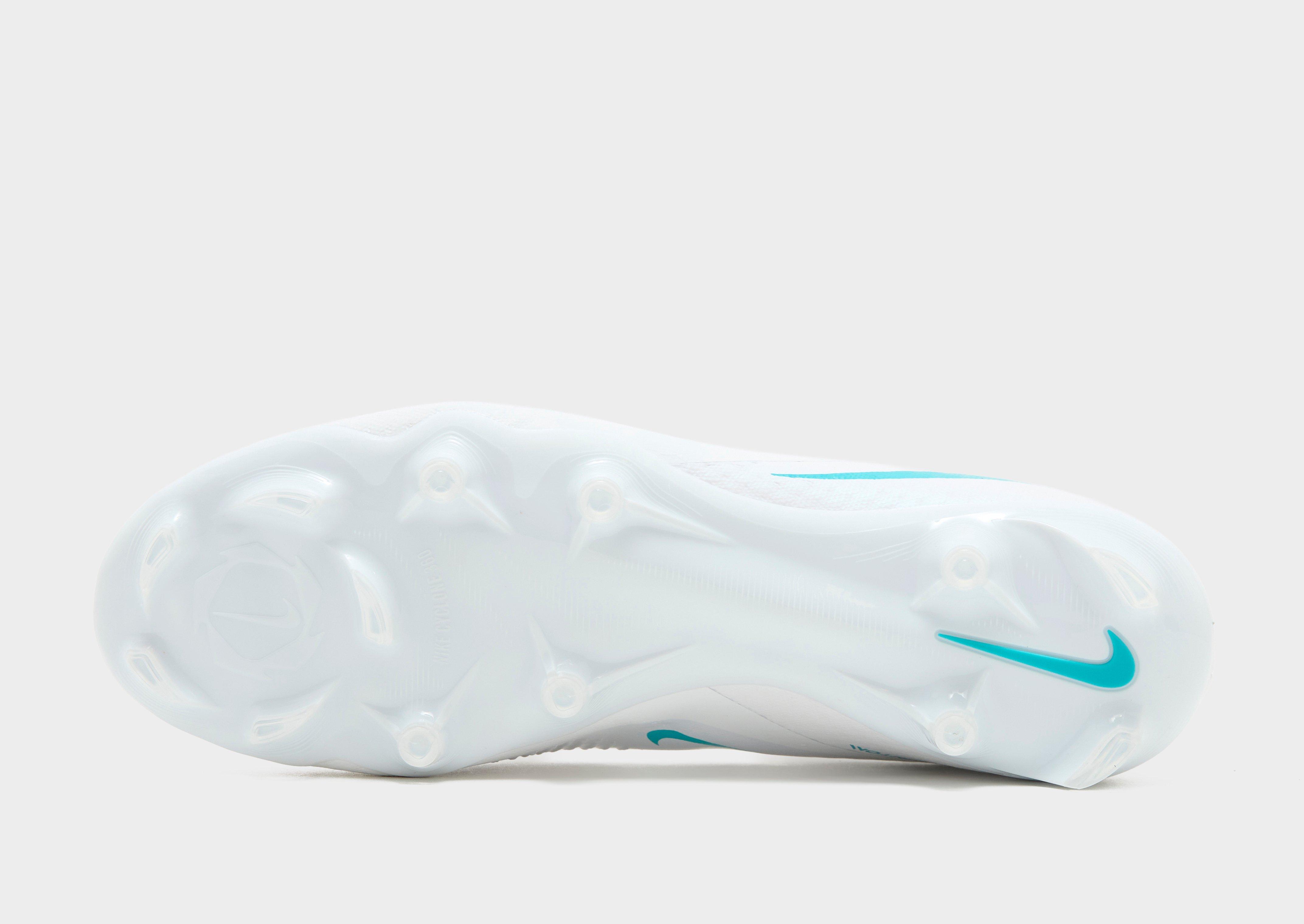 Nike Phantom 6 Low Academy FG