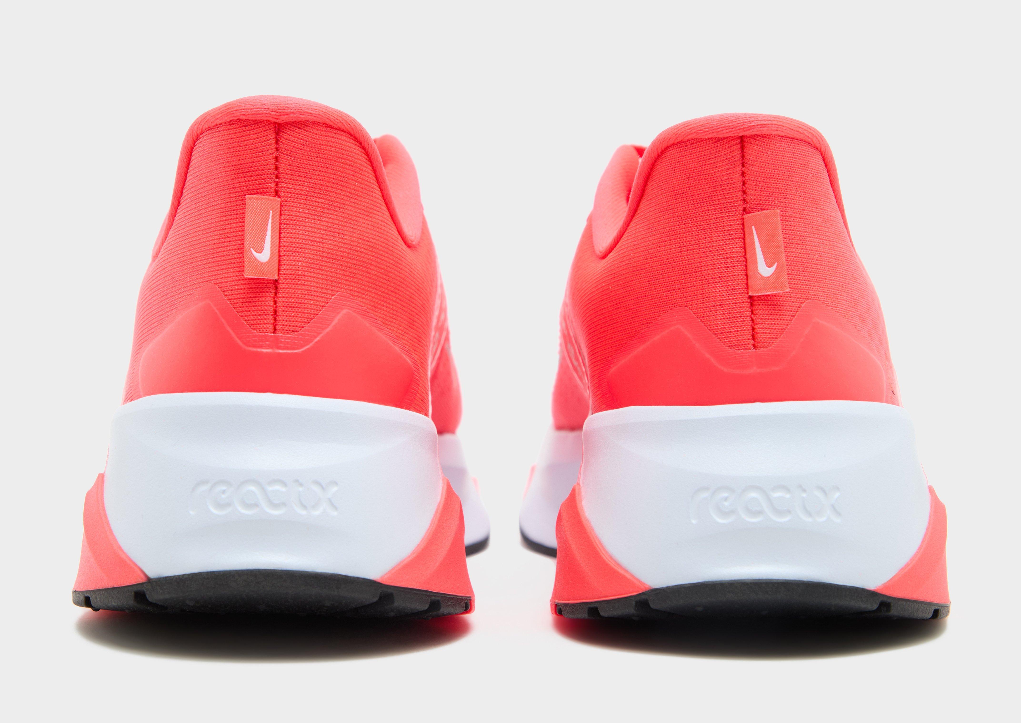 Nike Hybrid RN