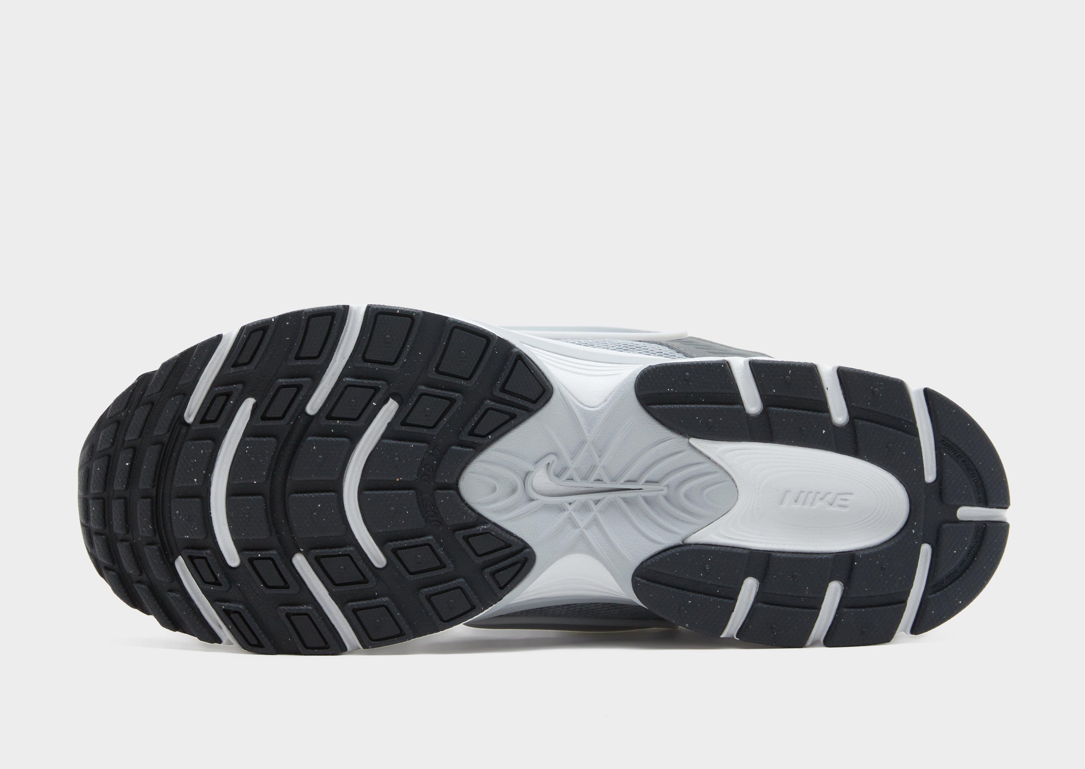 Nike V5 RNR