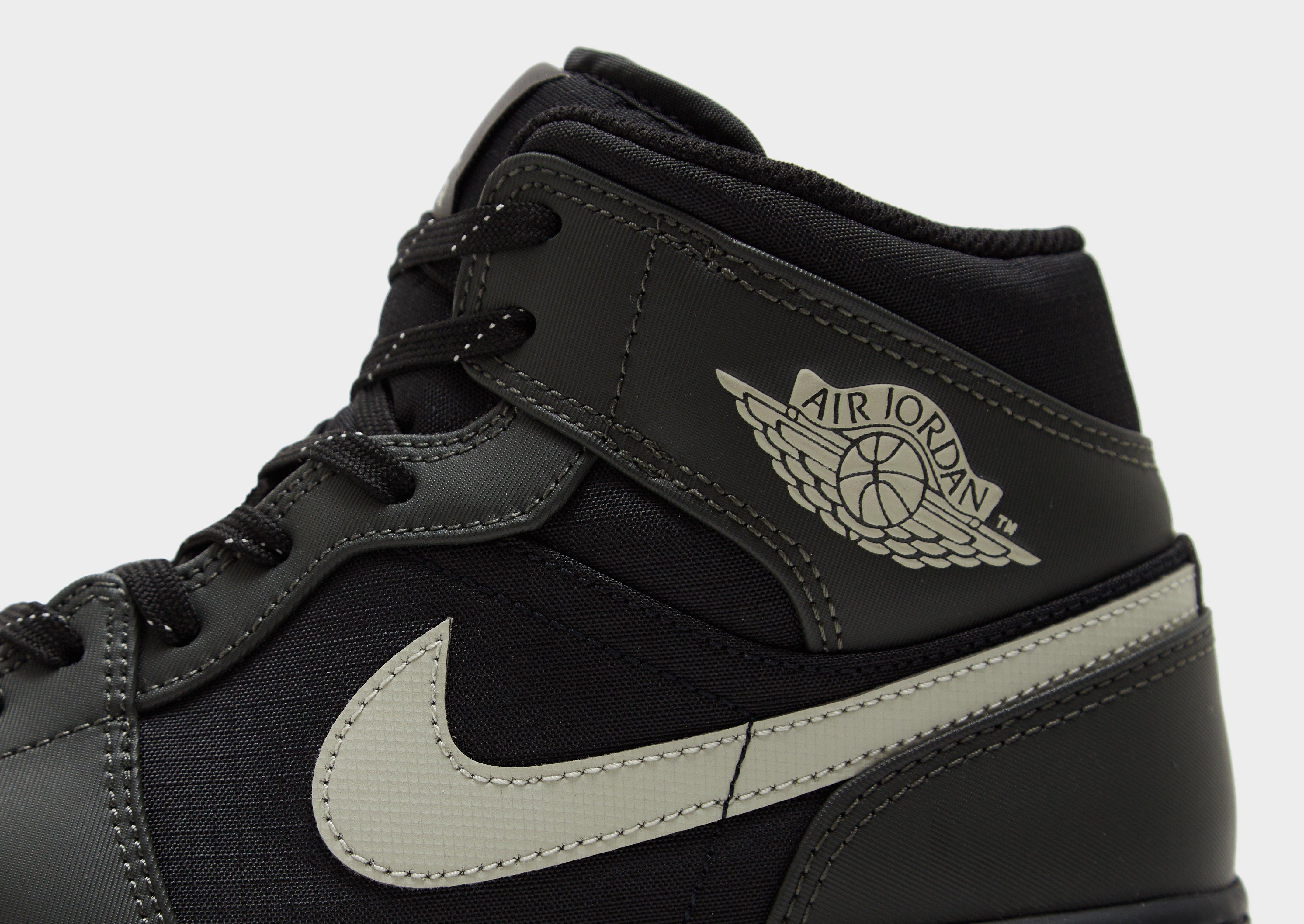 Jordan Air 1 Mid
