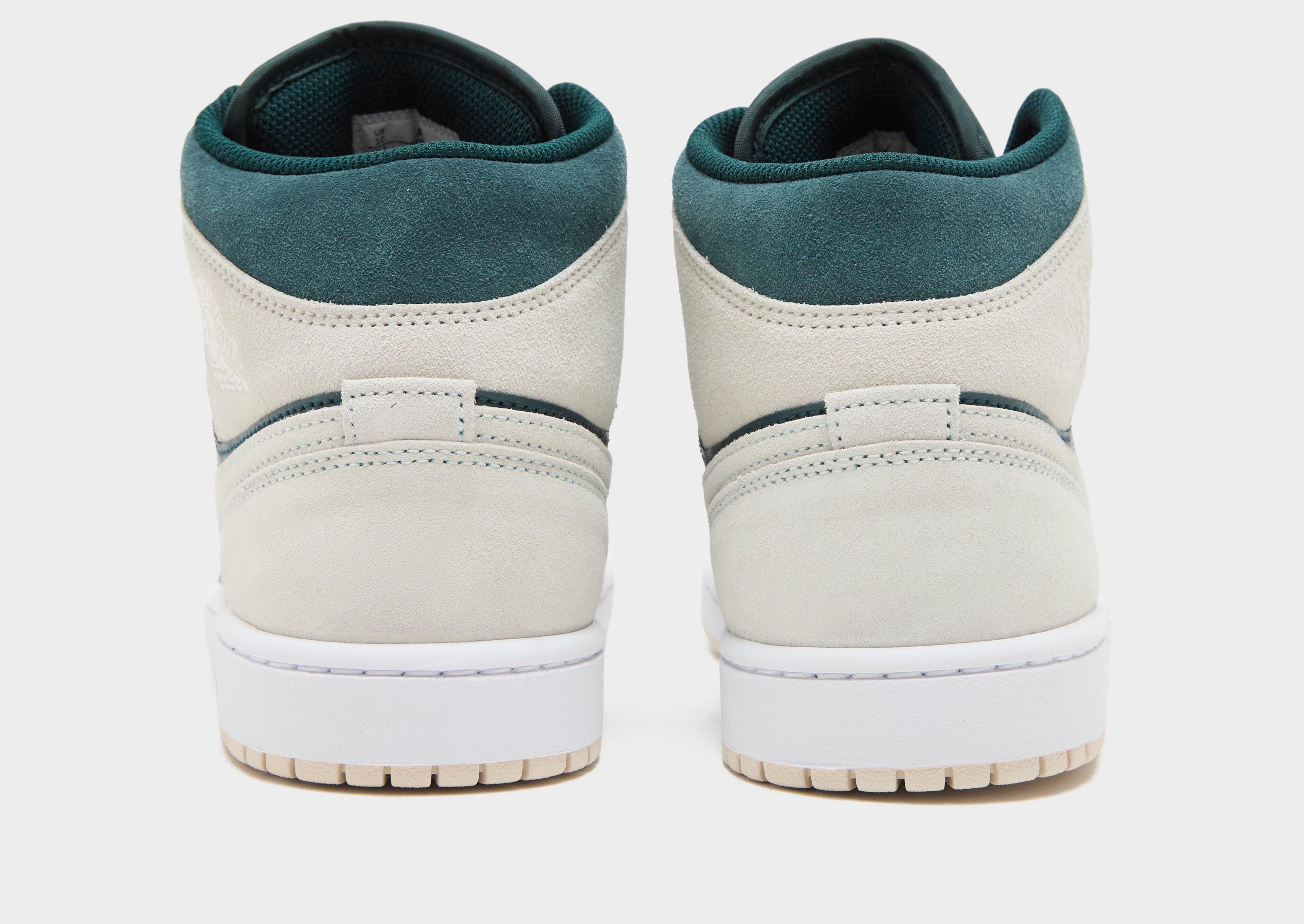 Jordan Air 1 Mid