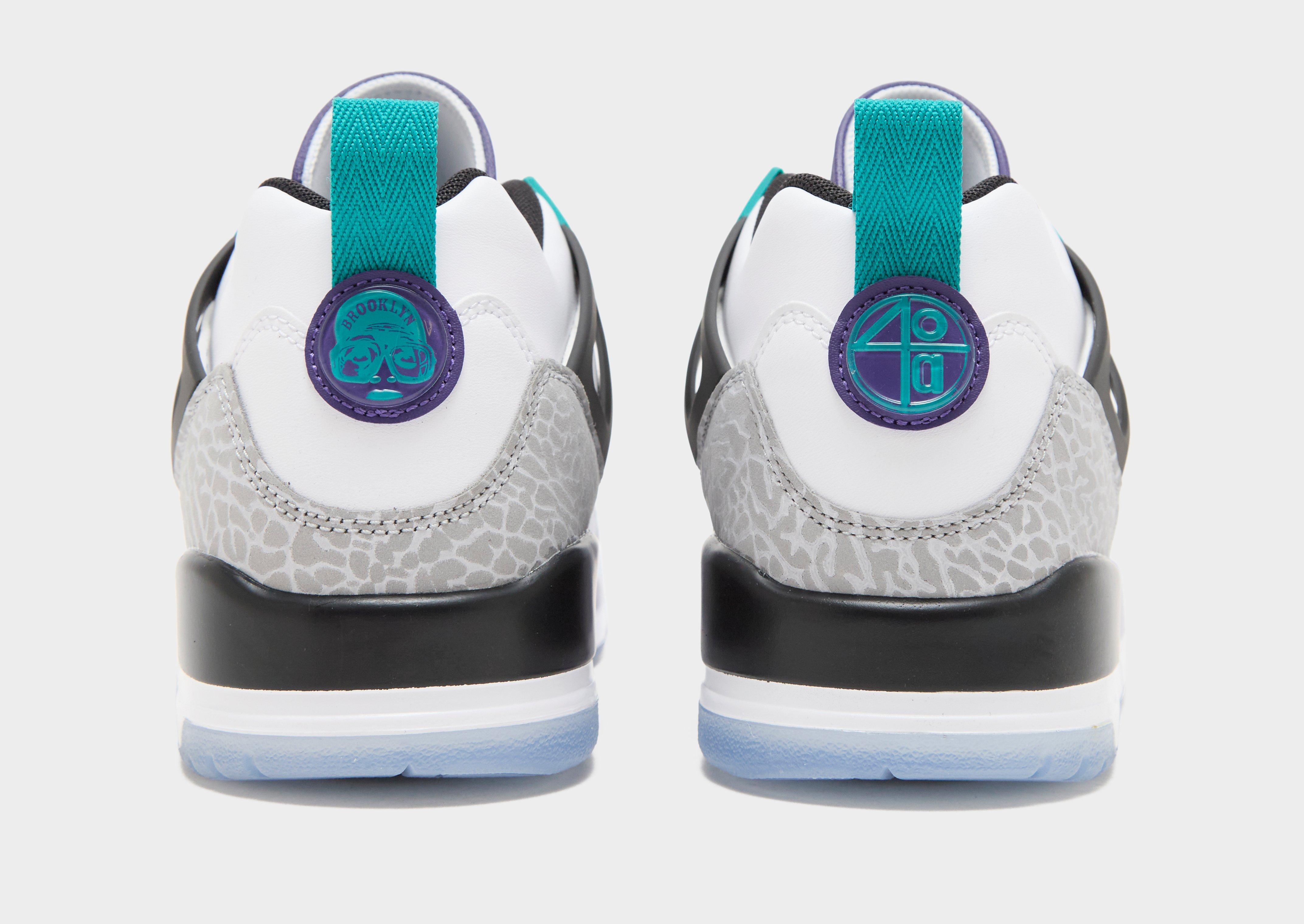 Jordan Spizike Low