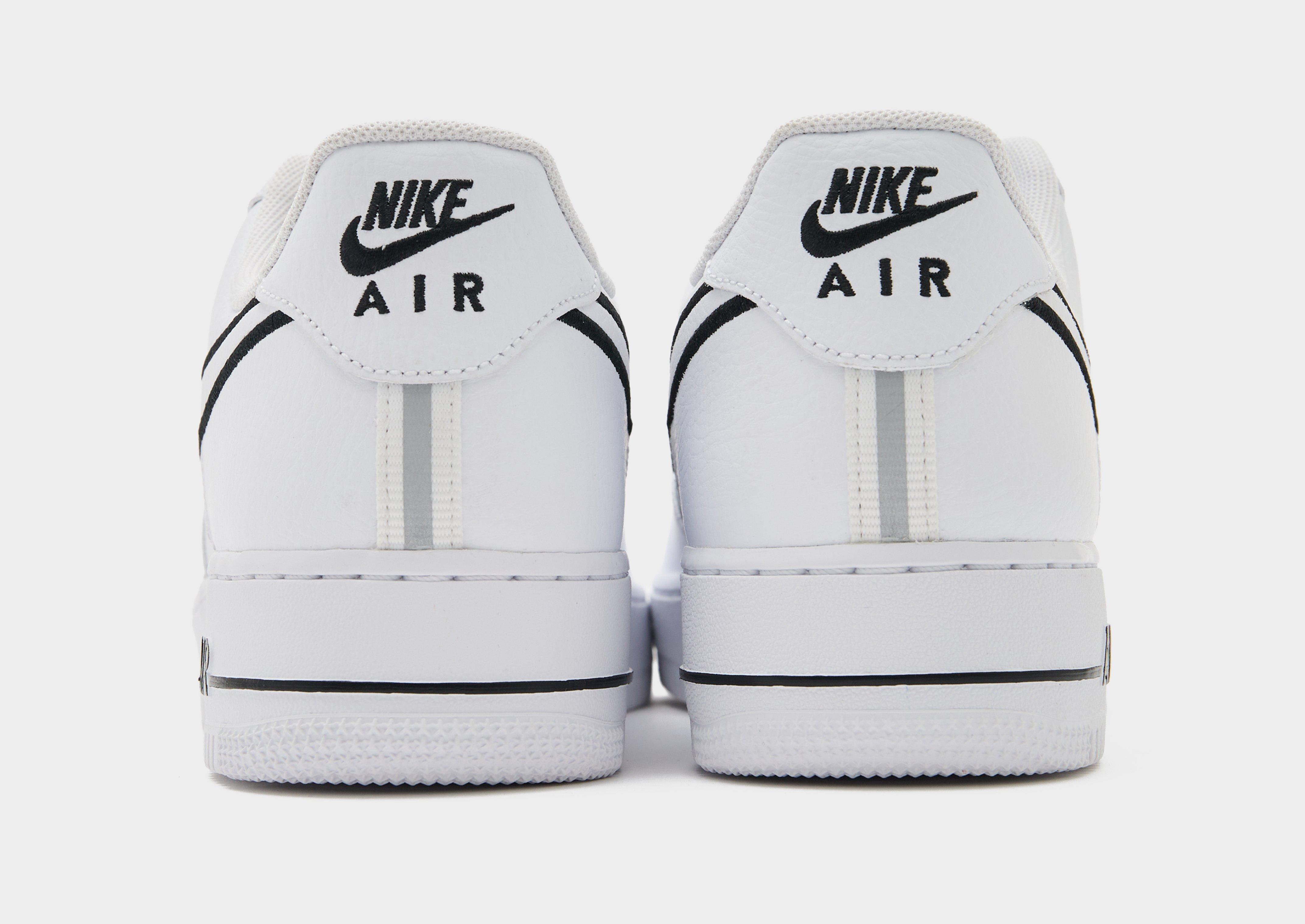Nike Air Force 1 '07 LV8