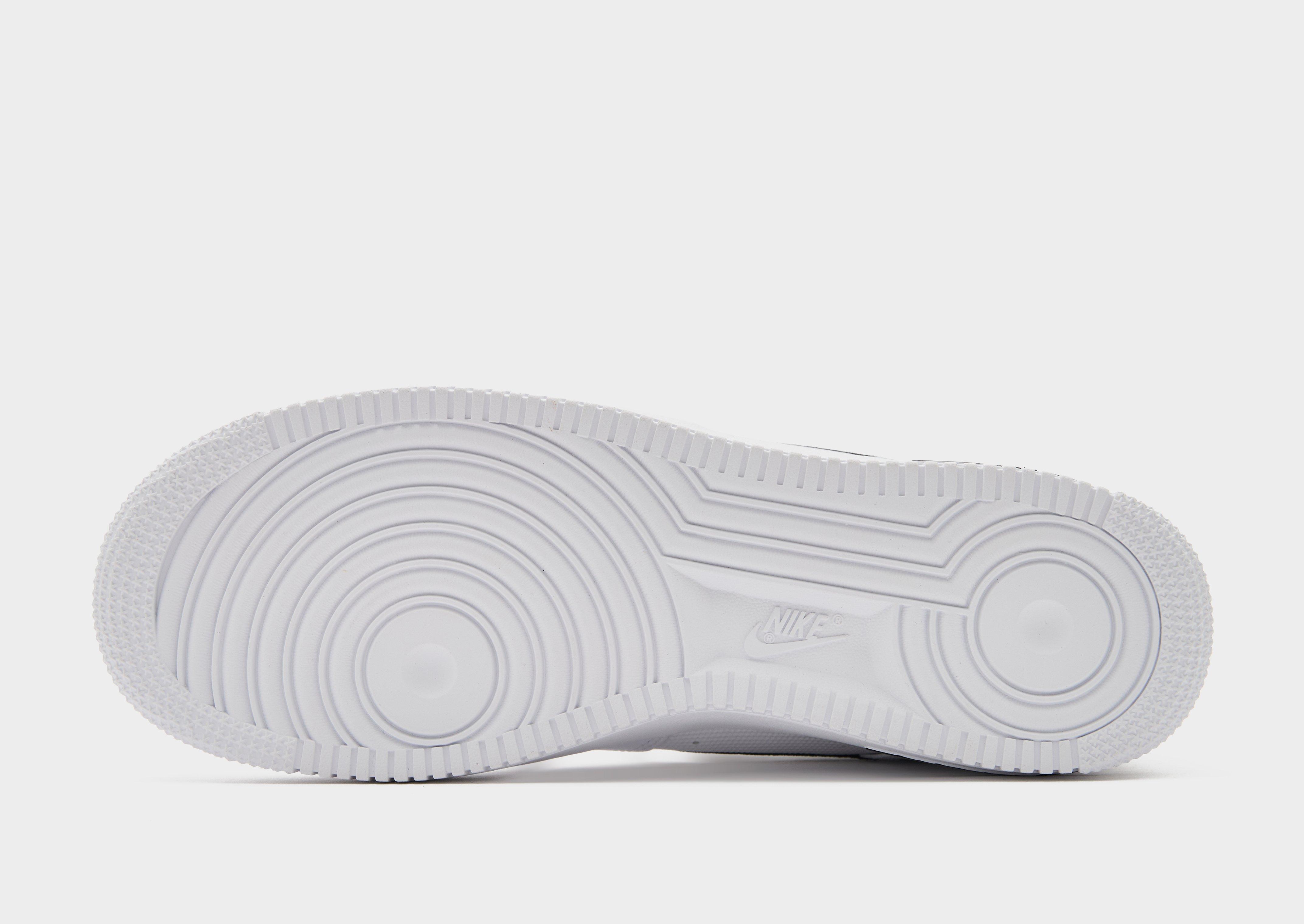 Nike Air Force 1 '07 LV8