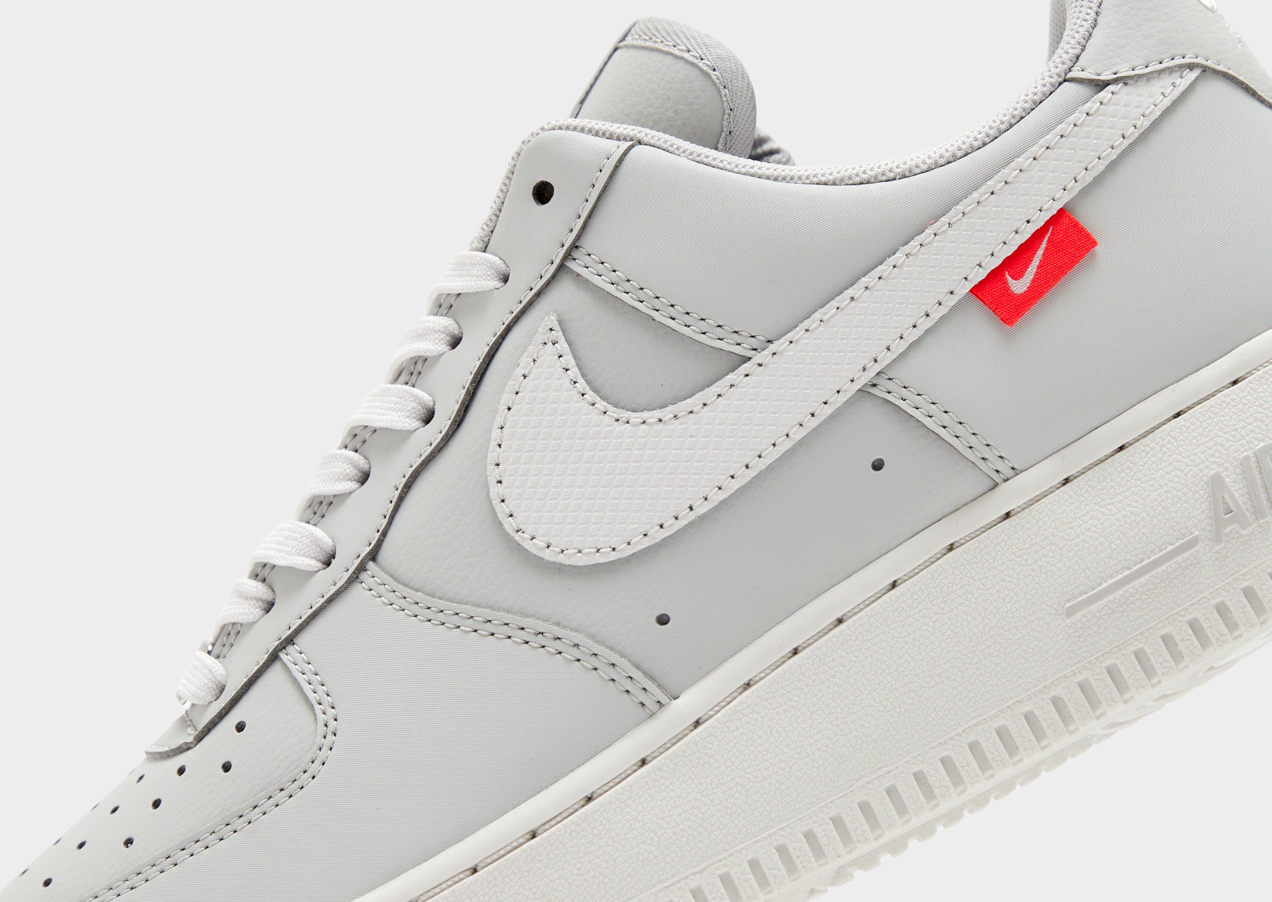 Nike Air Force 1 Tech