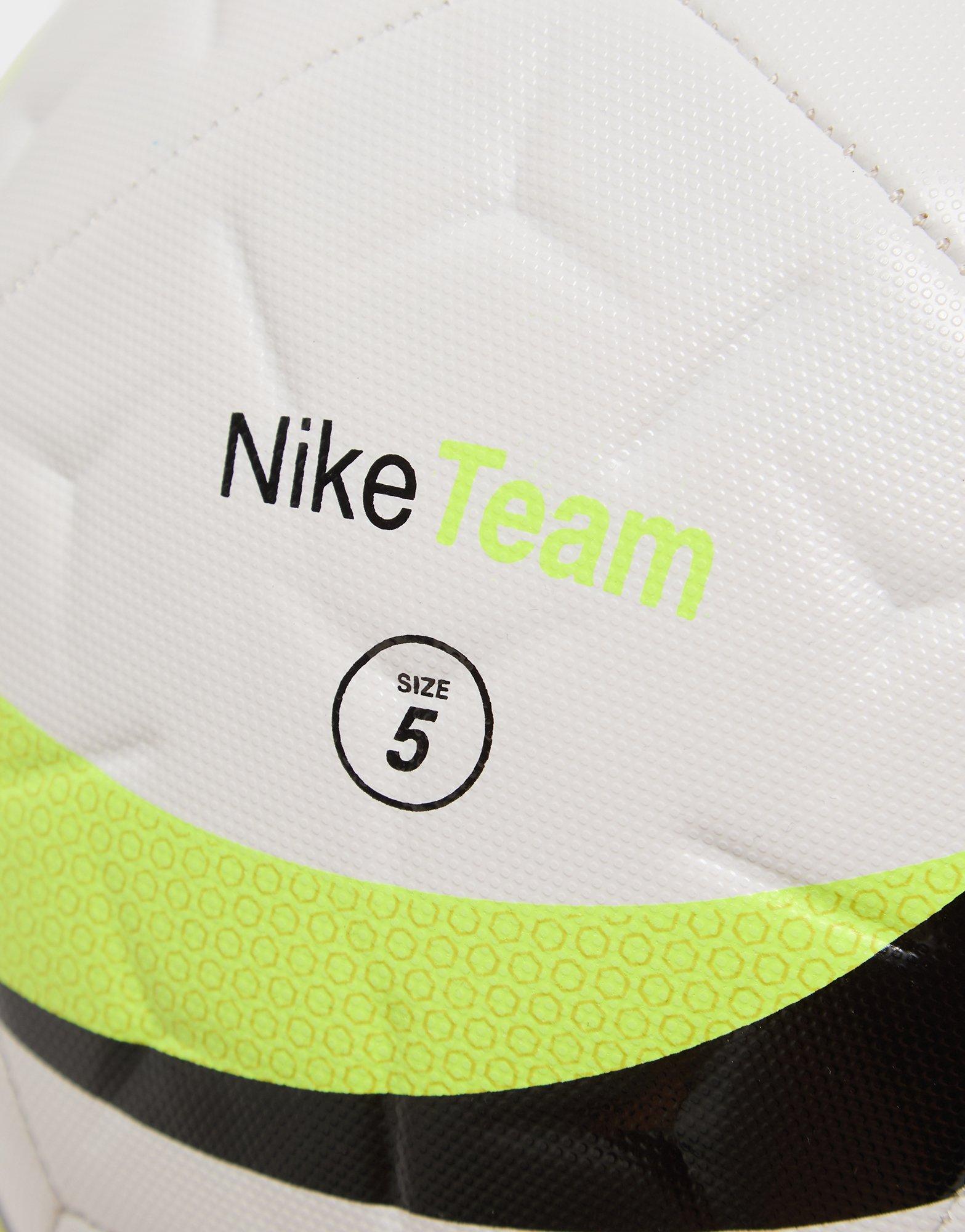 Nike Academy Football