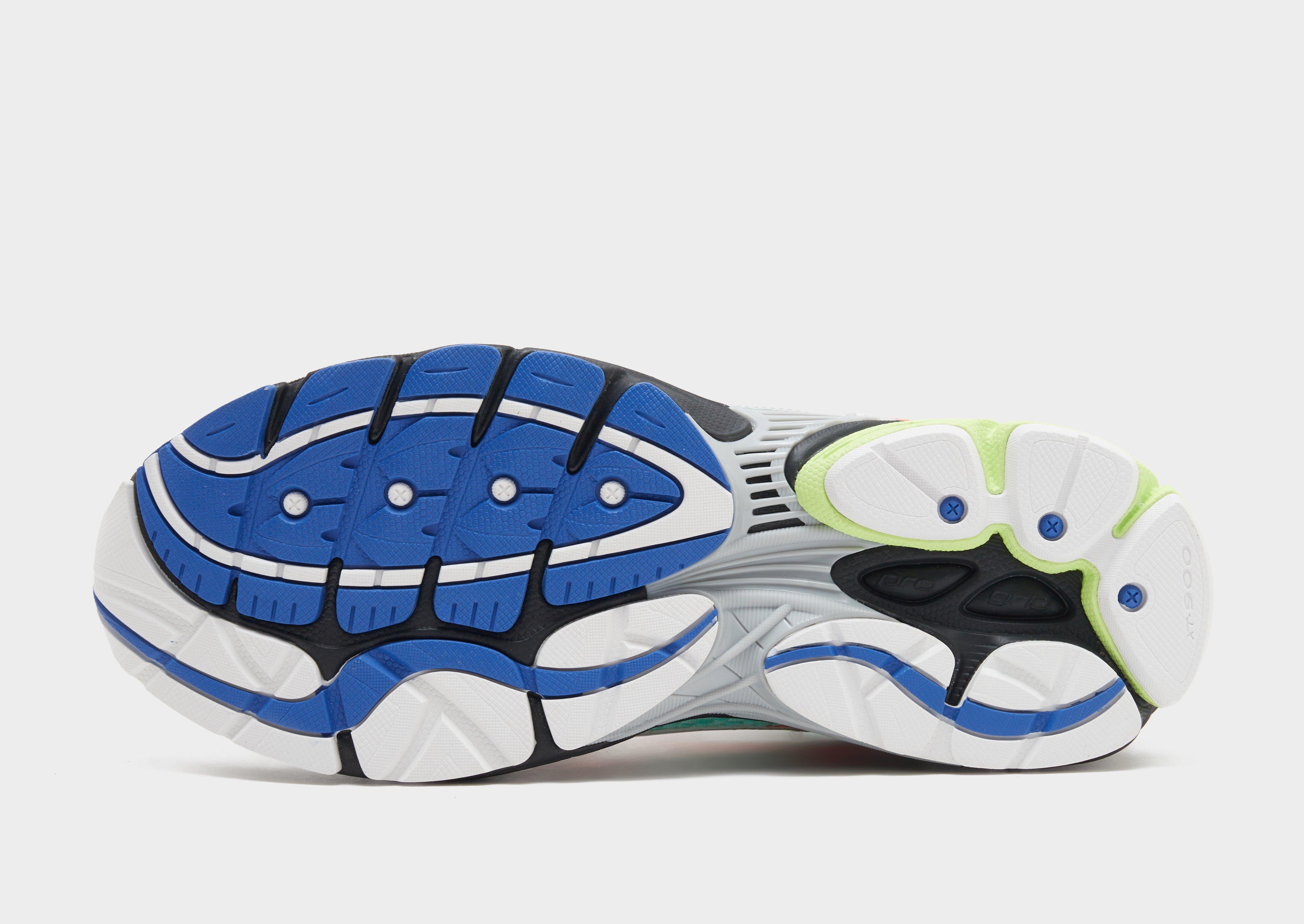 Saucony ProGrid Omni 9 Premium