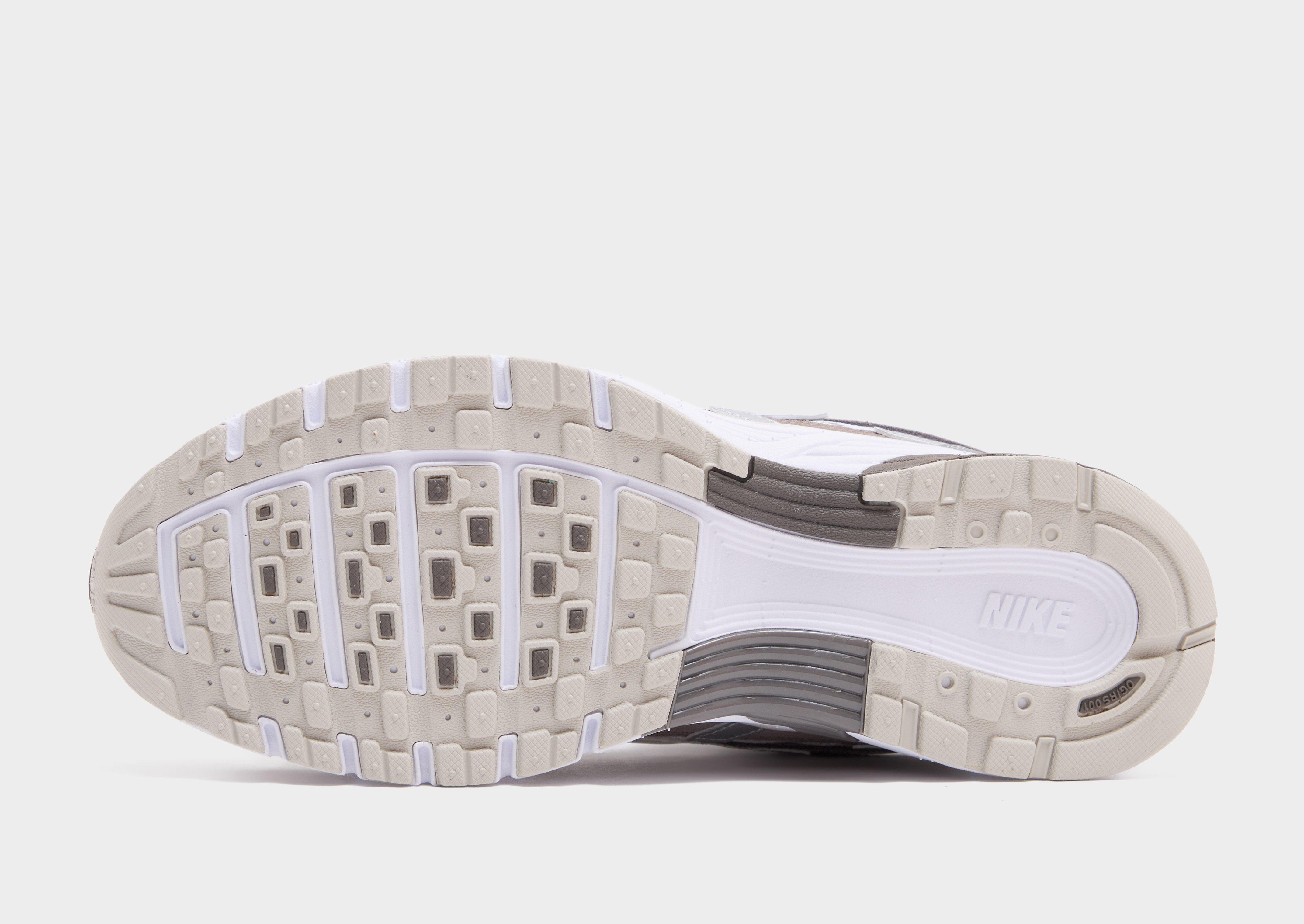 Nike P-6000 Women's