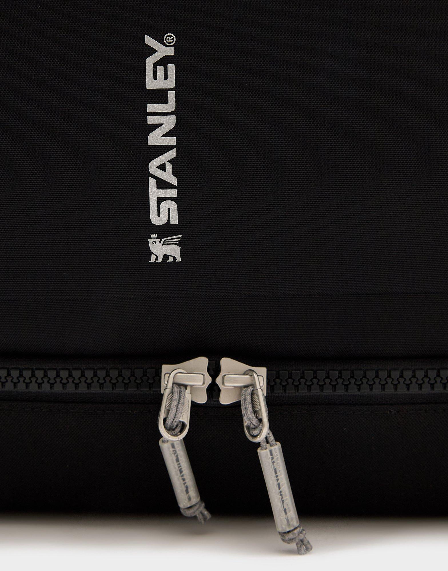 Stanley Vitalize Macro Method 26.1L Tote Bag