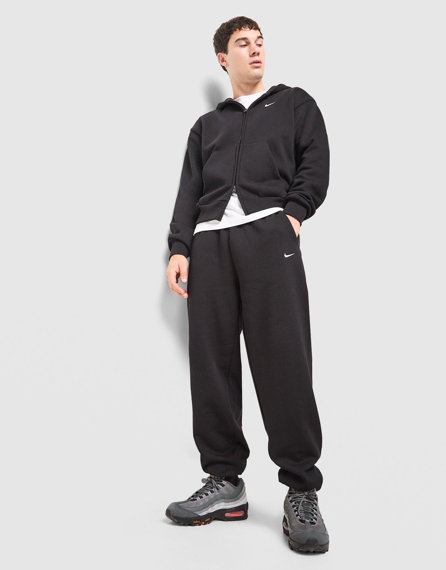 Nike Solo Fleece Cuffed Joggers