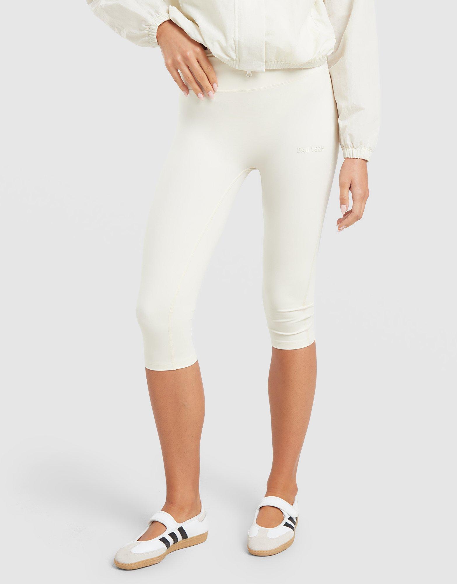 DAILYSZN Capri Leggings