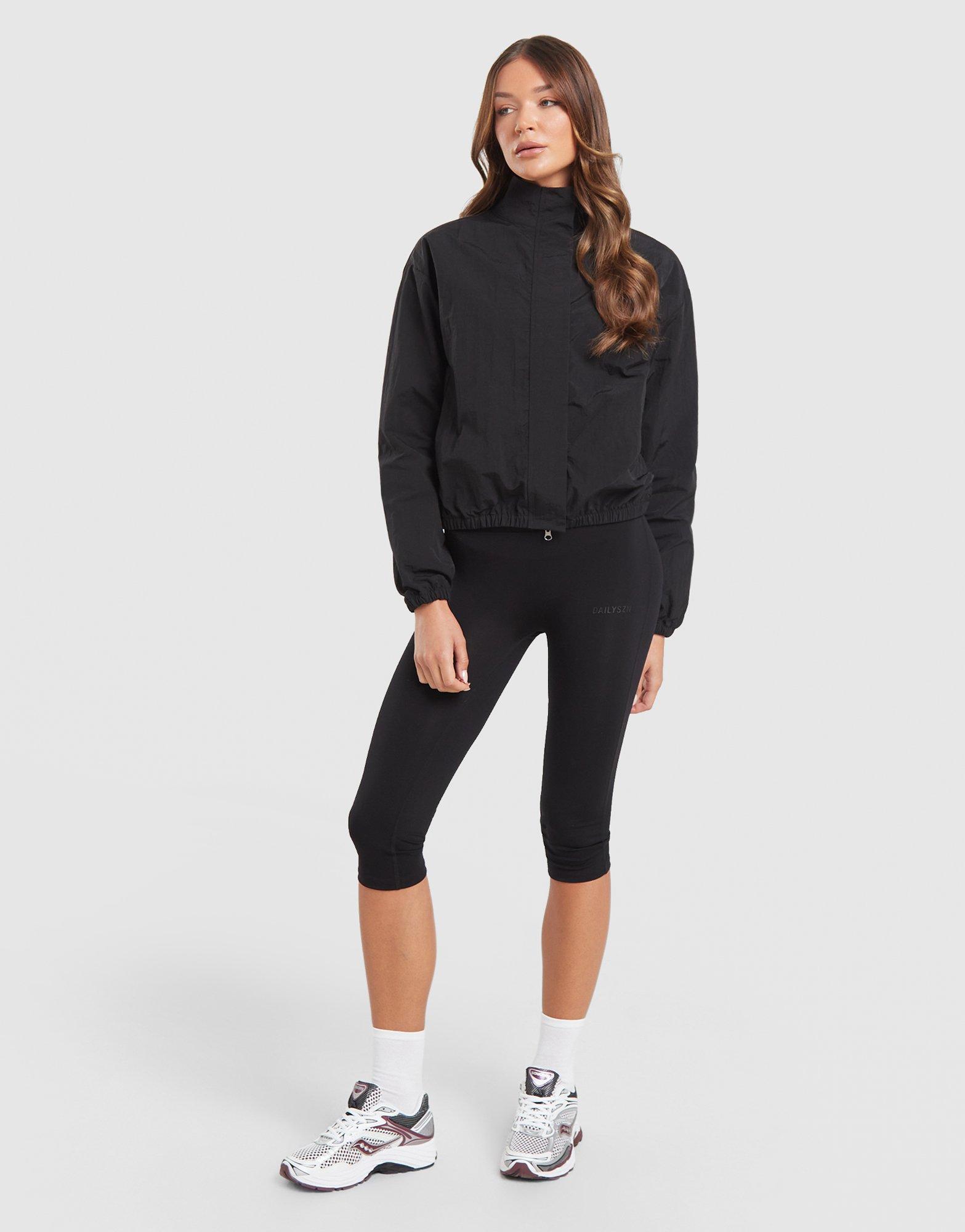DAILYSZN Capri Leggings