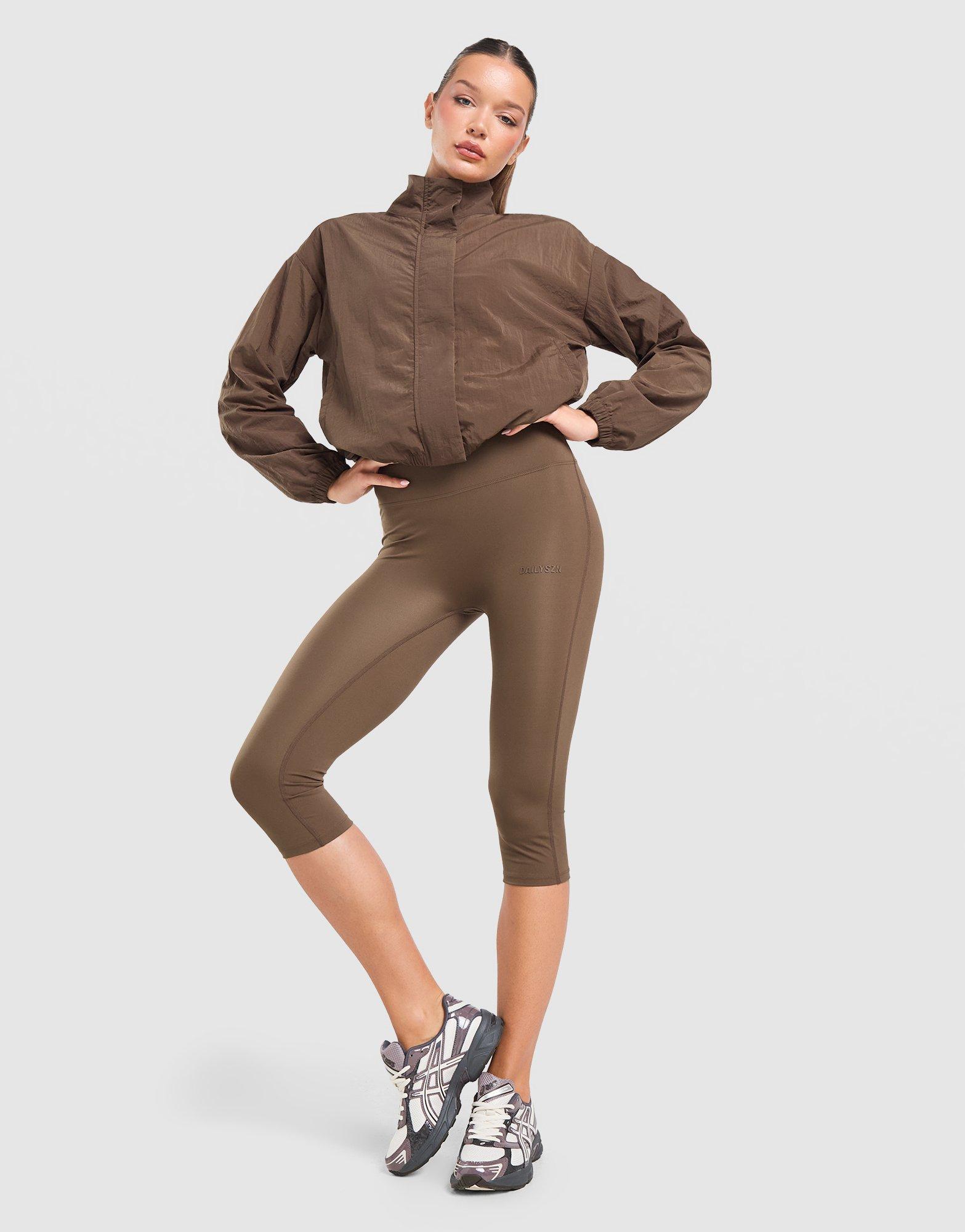 DAILYSZN Capri Leggings