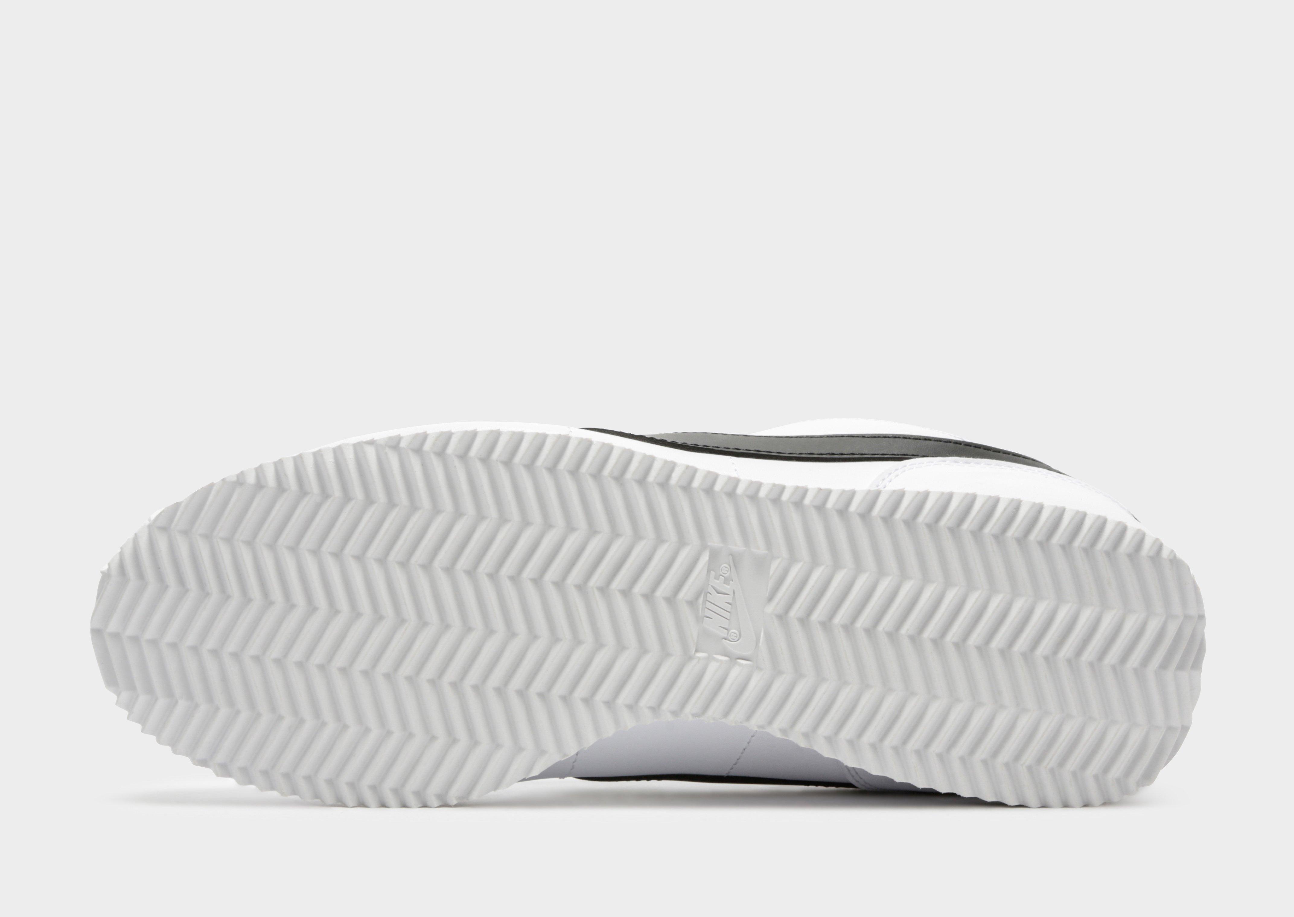 nike cortezs