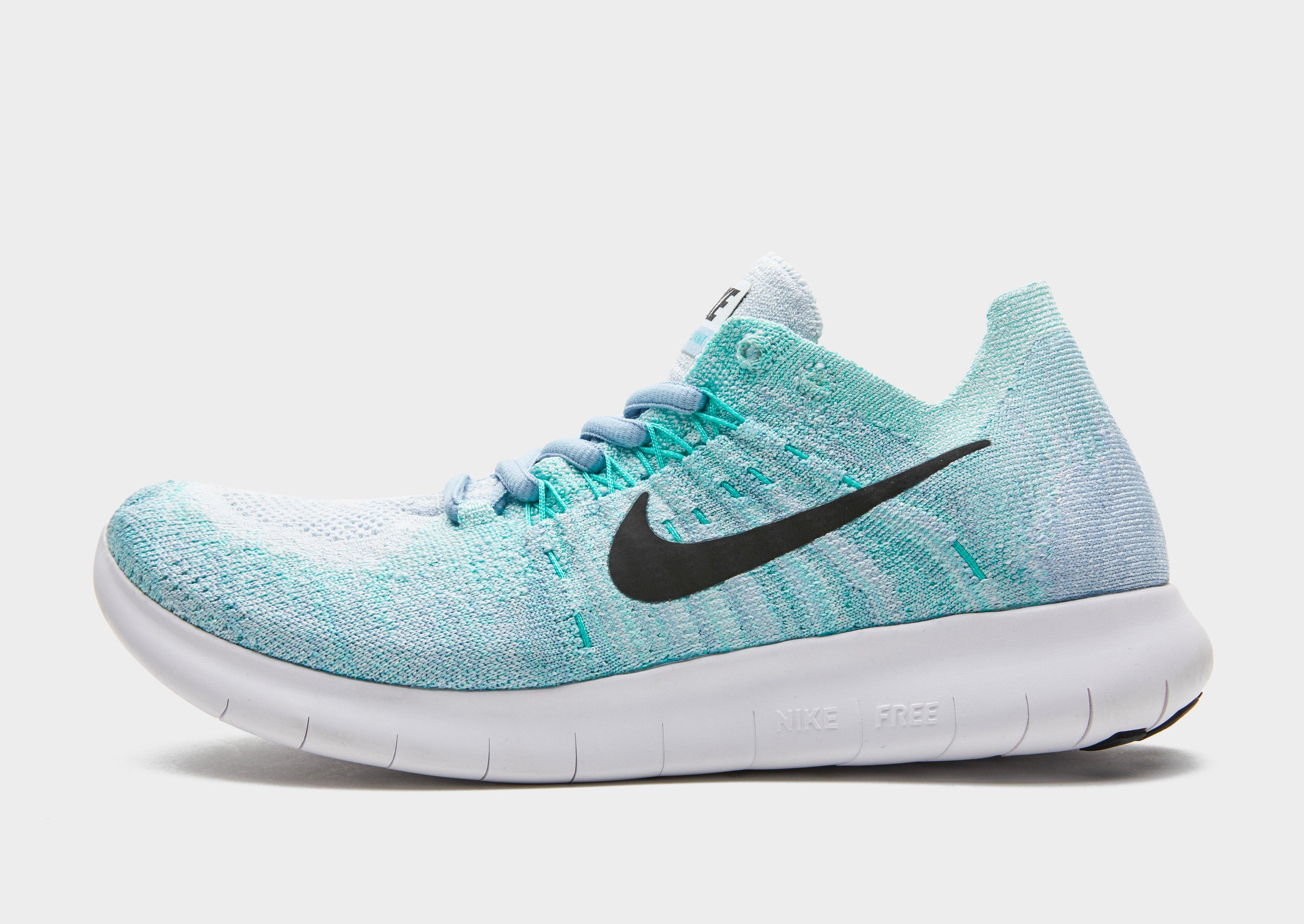 nike flyknit womens free run