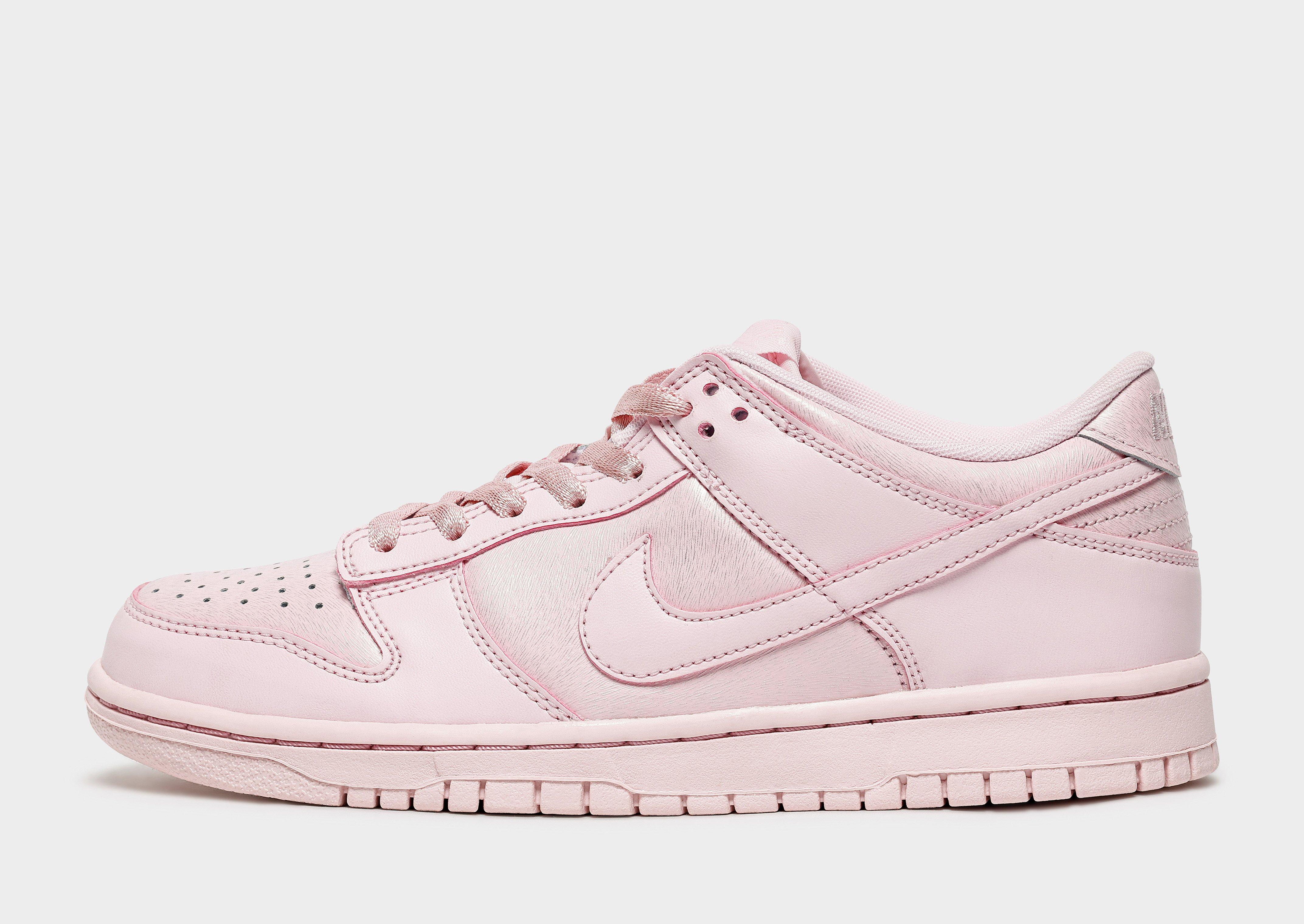 nike dunks white and pink