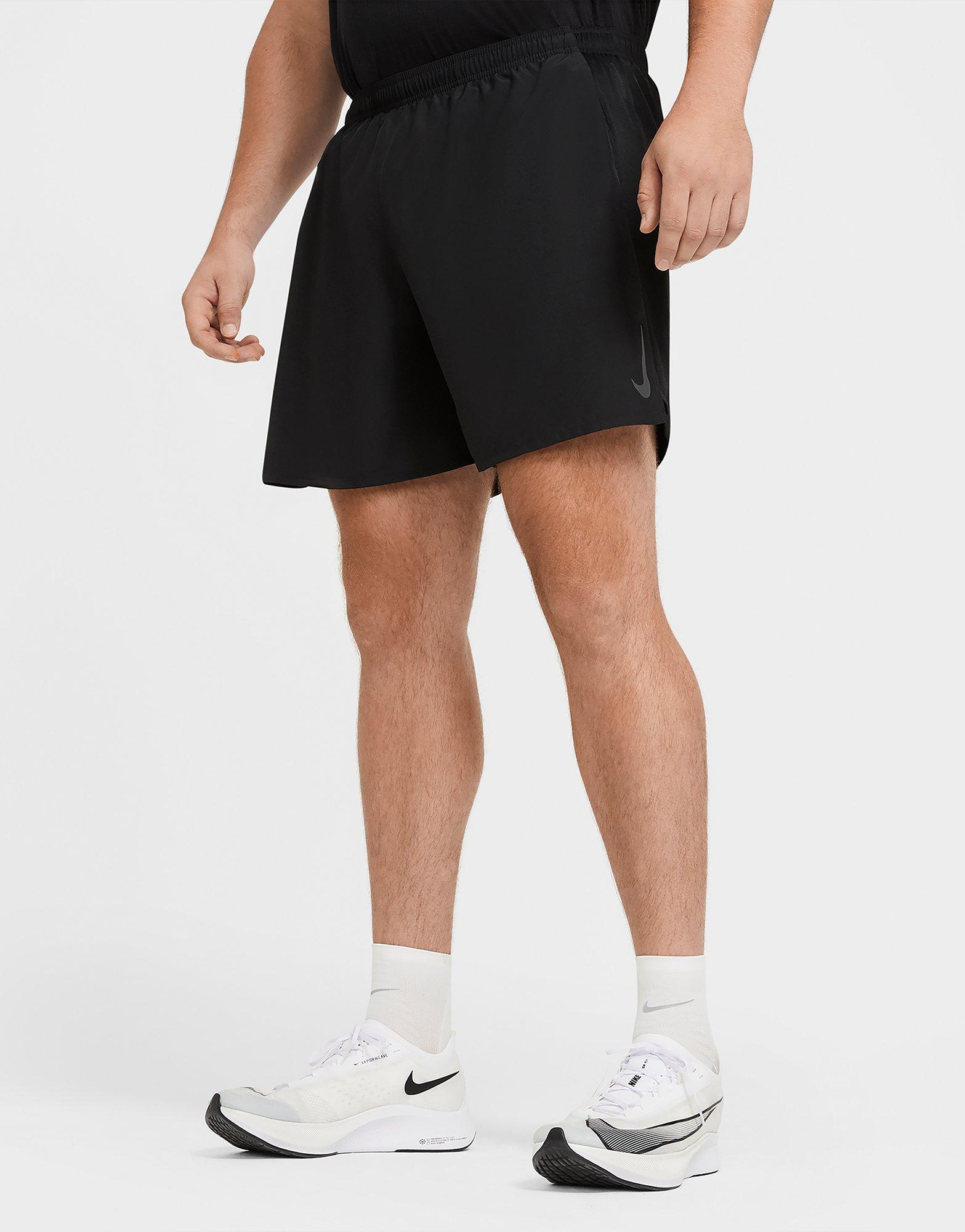 short nike challenger