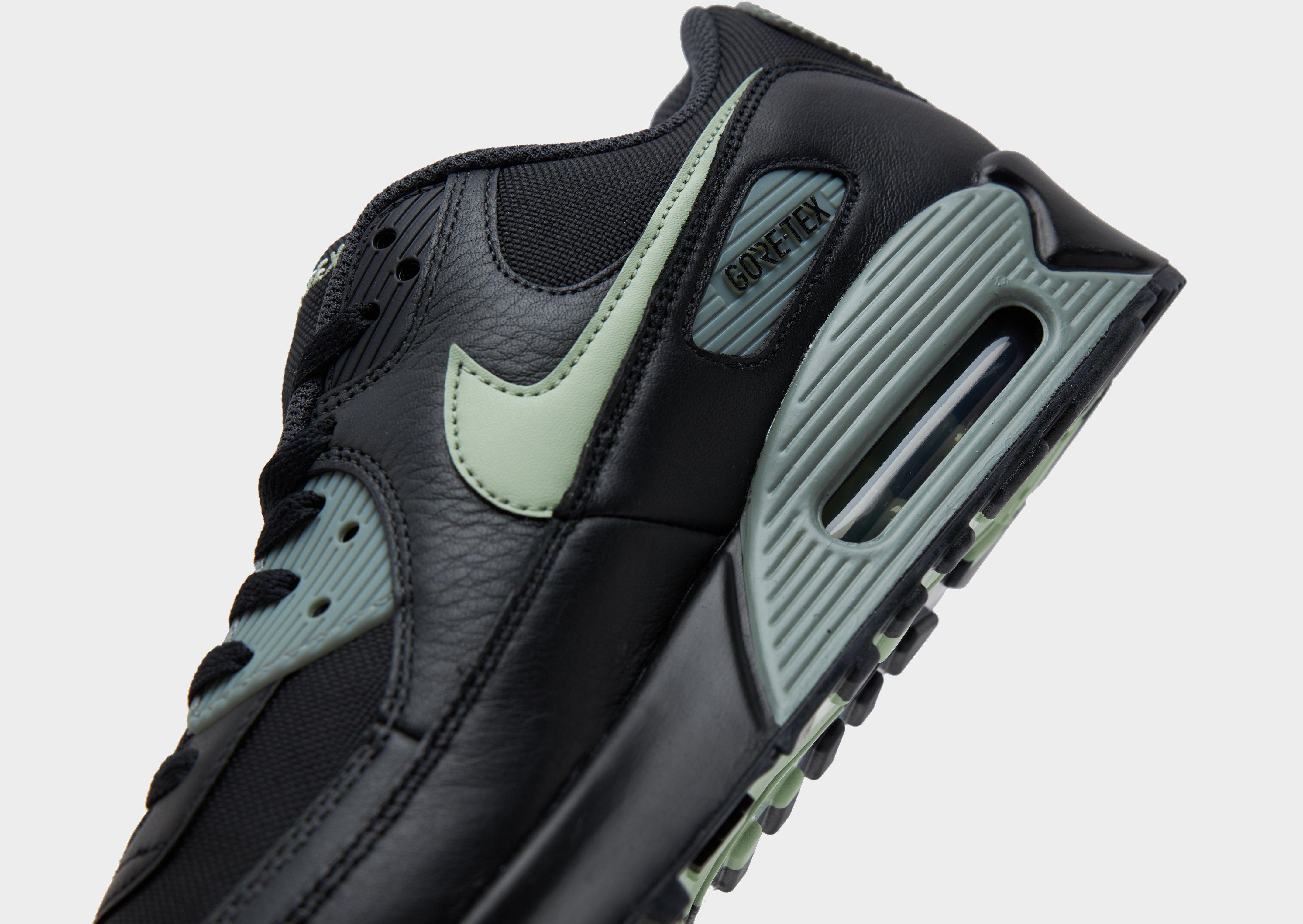 Nike air best sale max gore tex