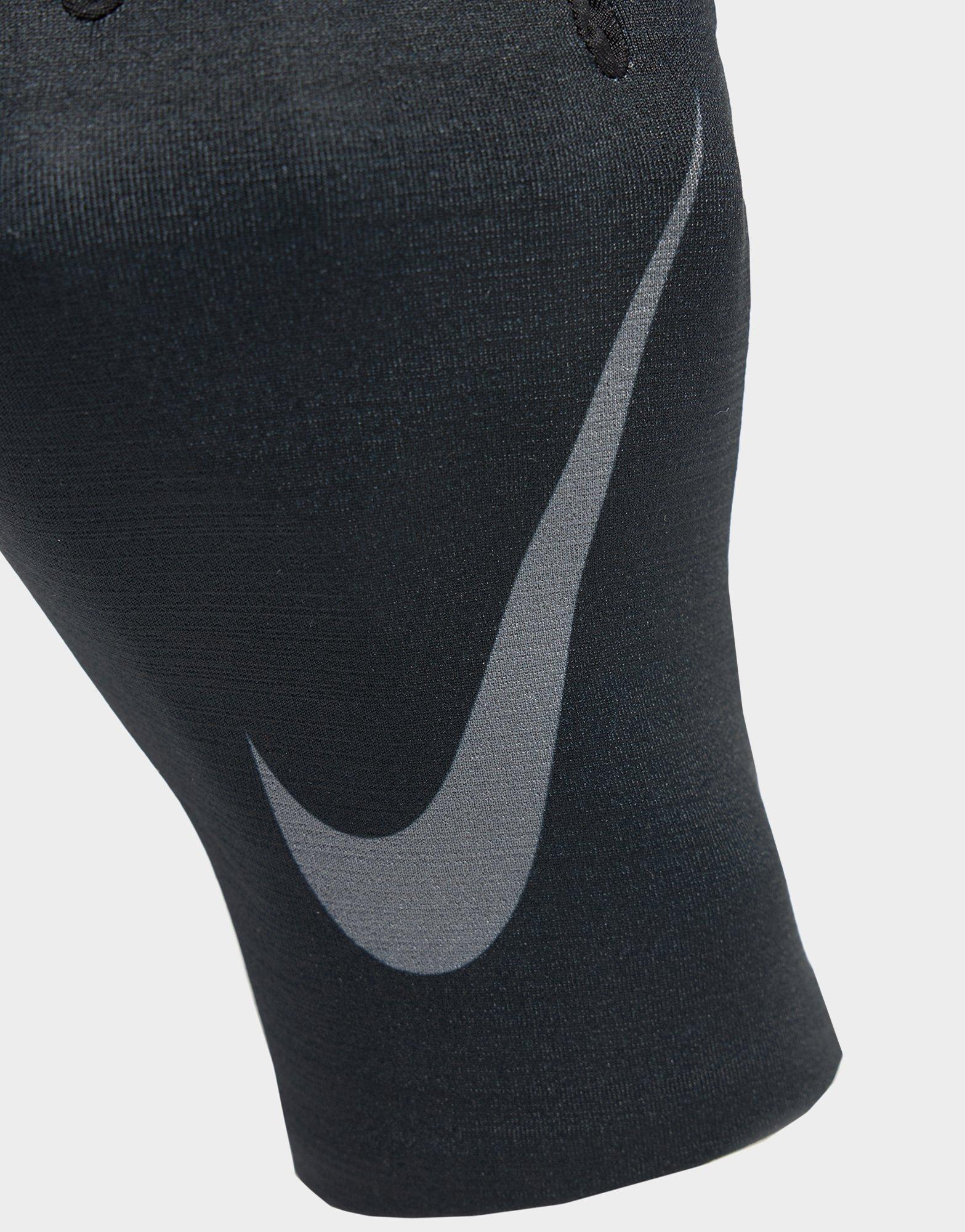 Nike Base Swoosh Gloves