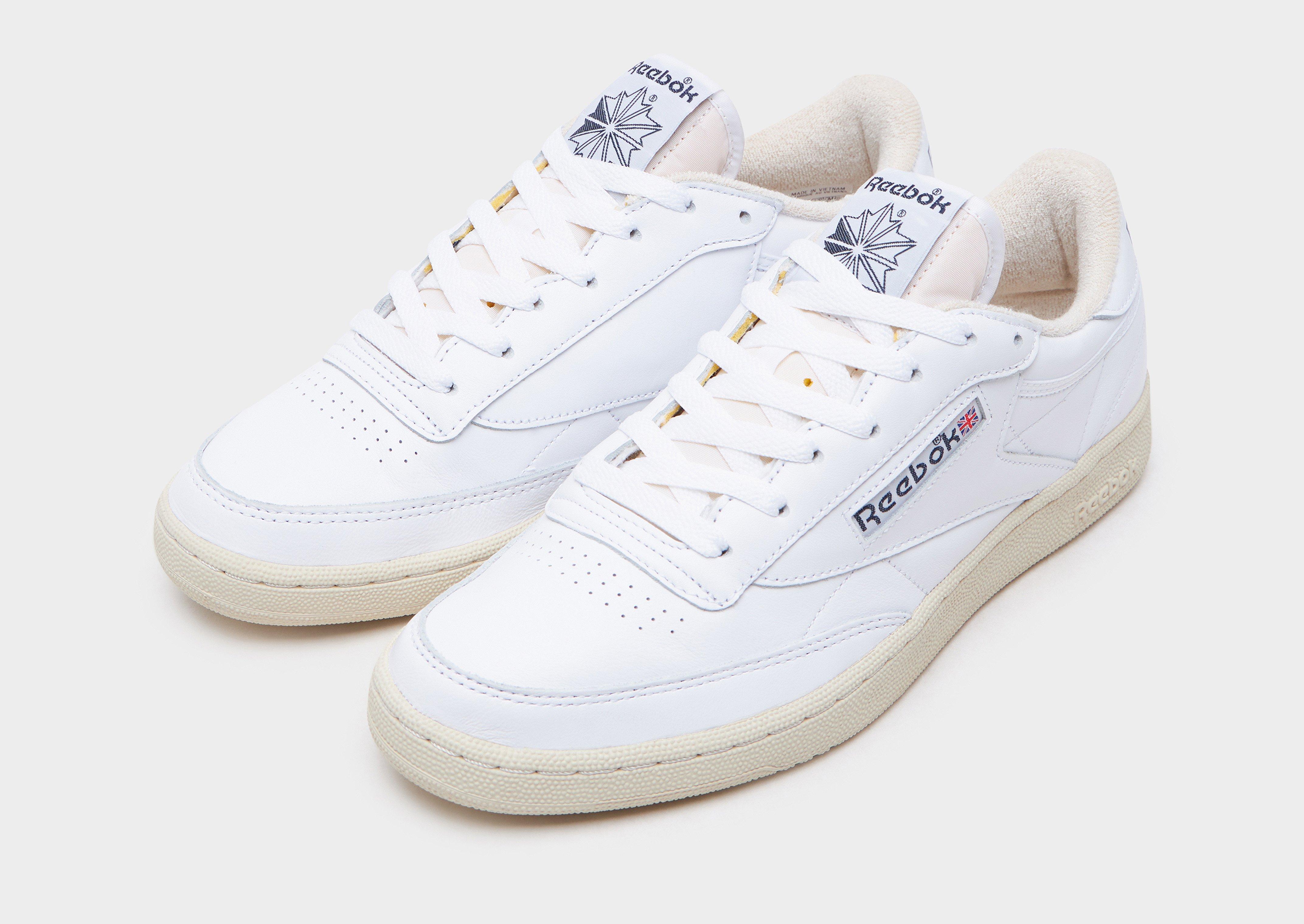 Reebok club c taping trainers hot sale in chalk