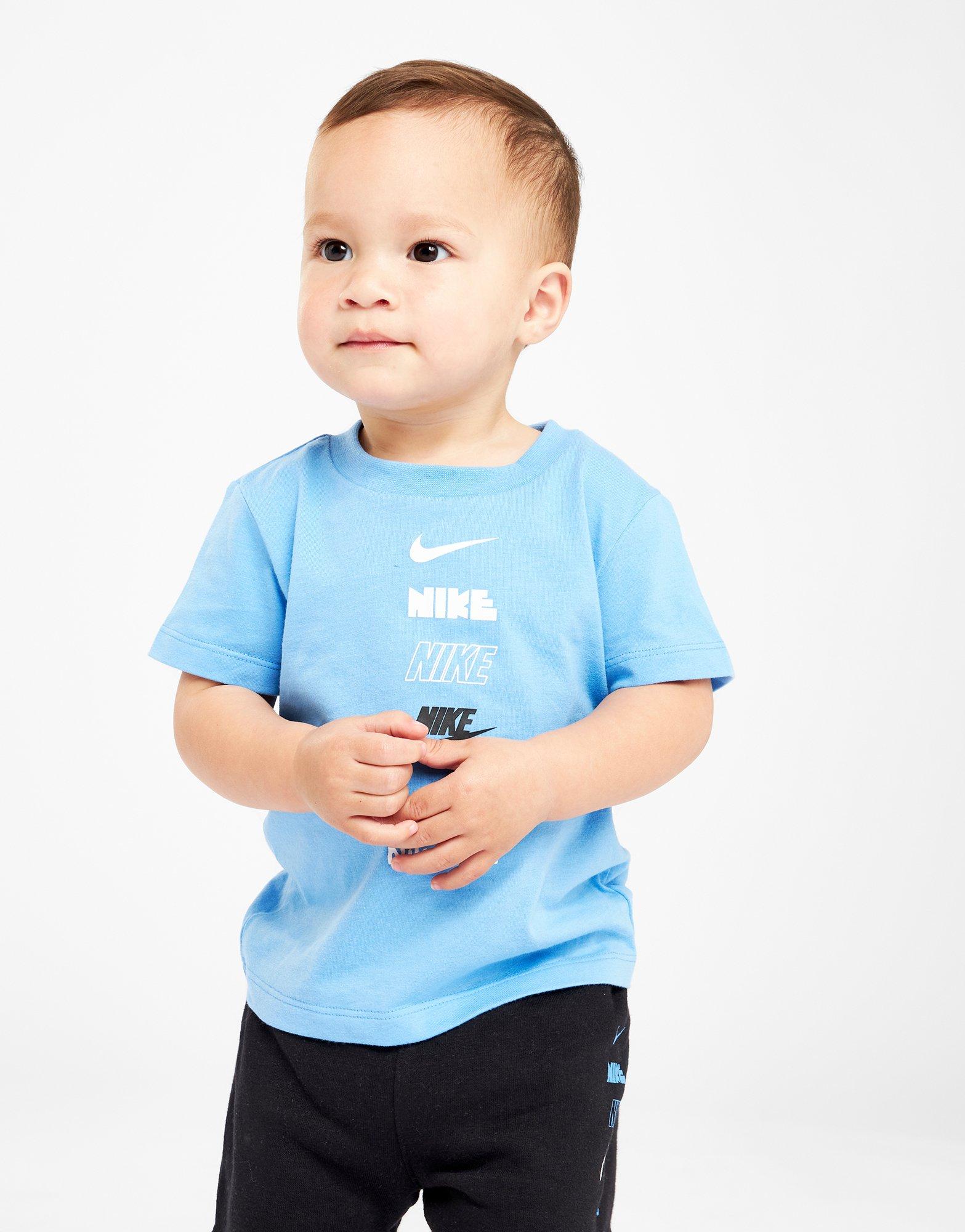 Baby blue clearance nike t shirt