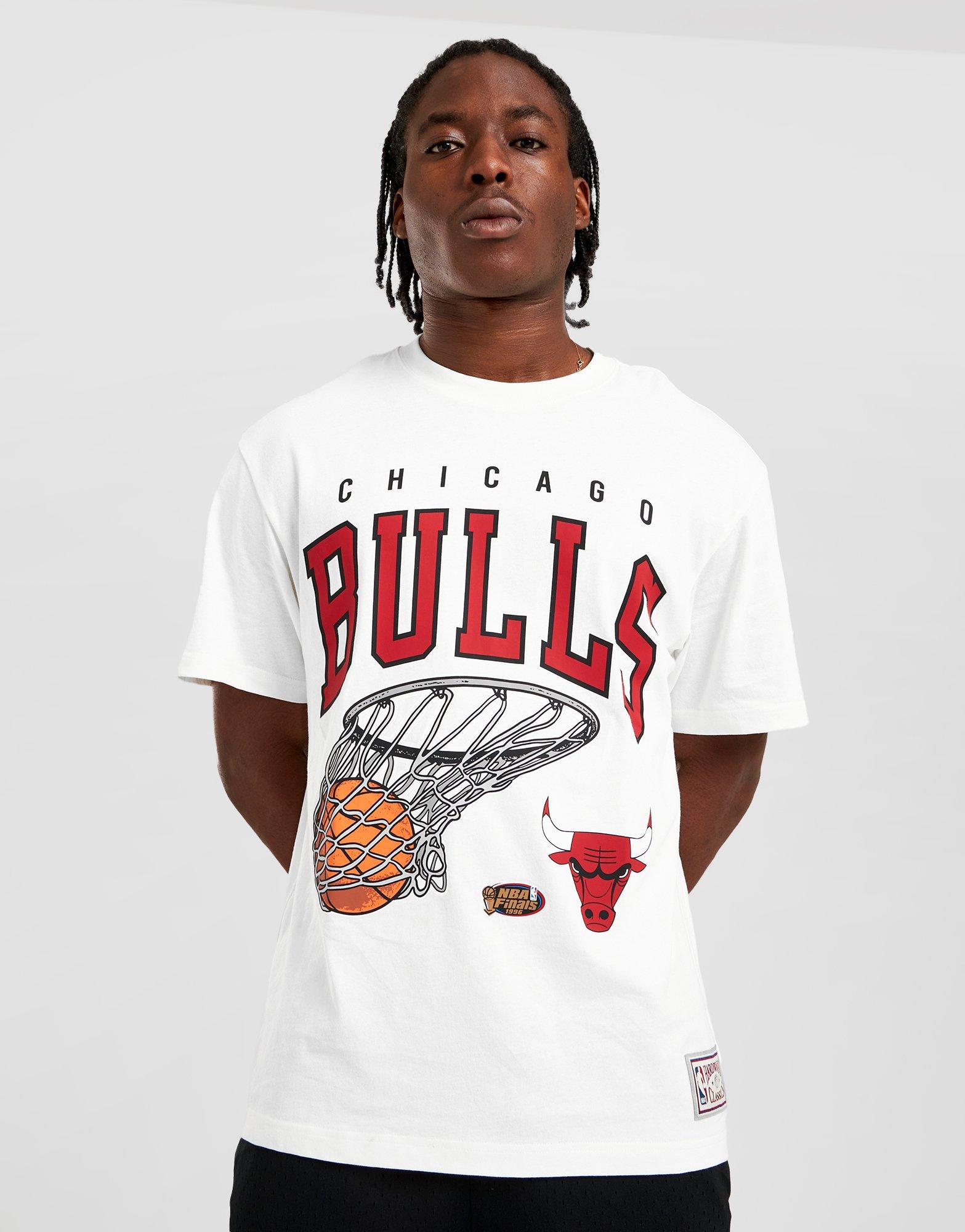 MITCHELL & NESS Chicago Bulls Vintage NBA V-Neck Tee